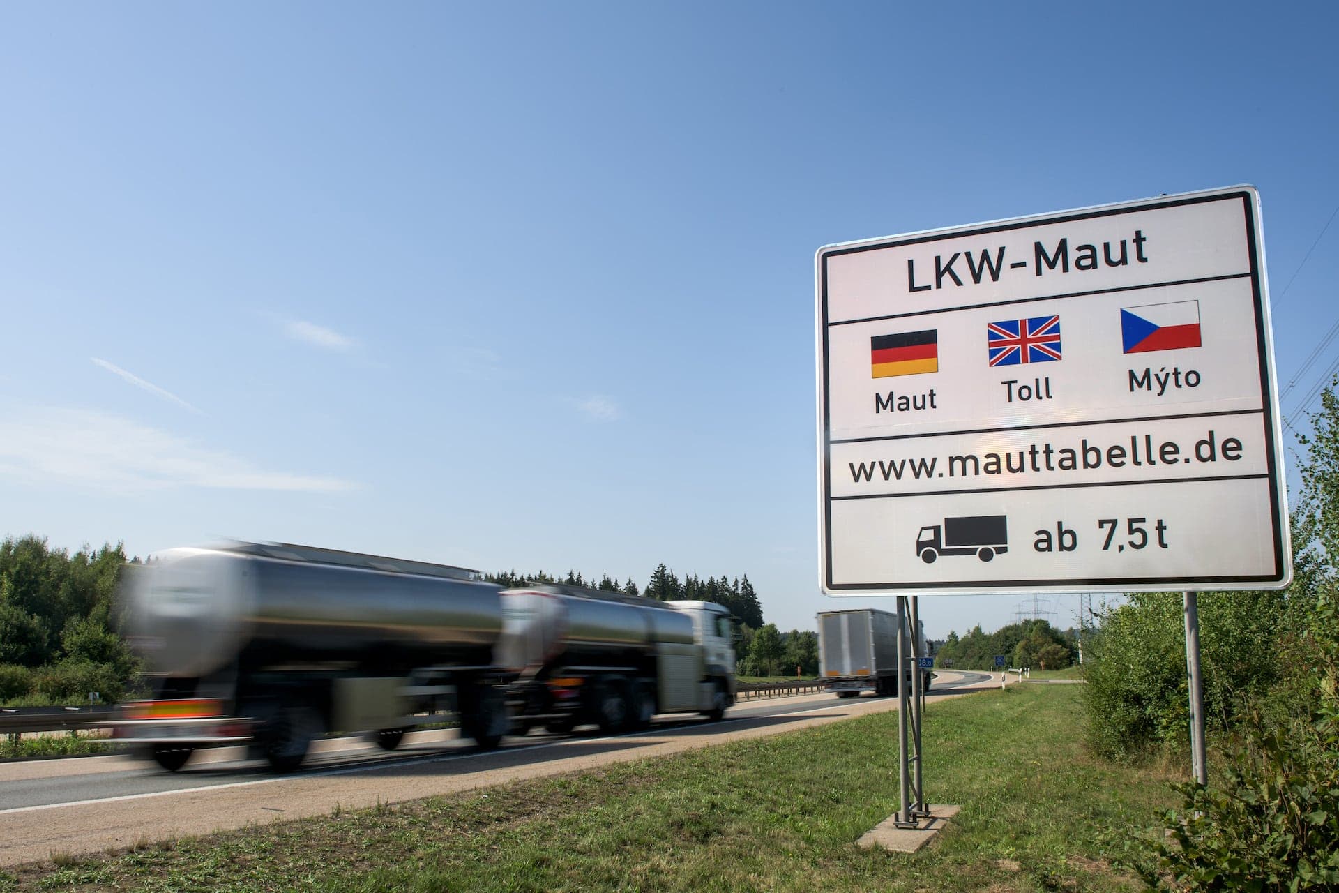 Nun mit CO2-Gebühr: Bundestag beschließt Ausweitung der Lkw-Maut