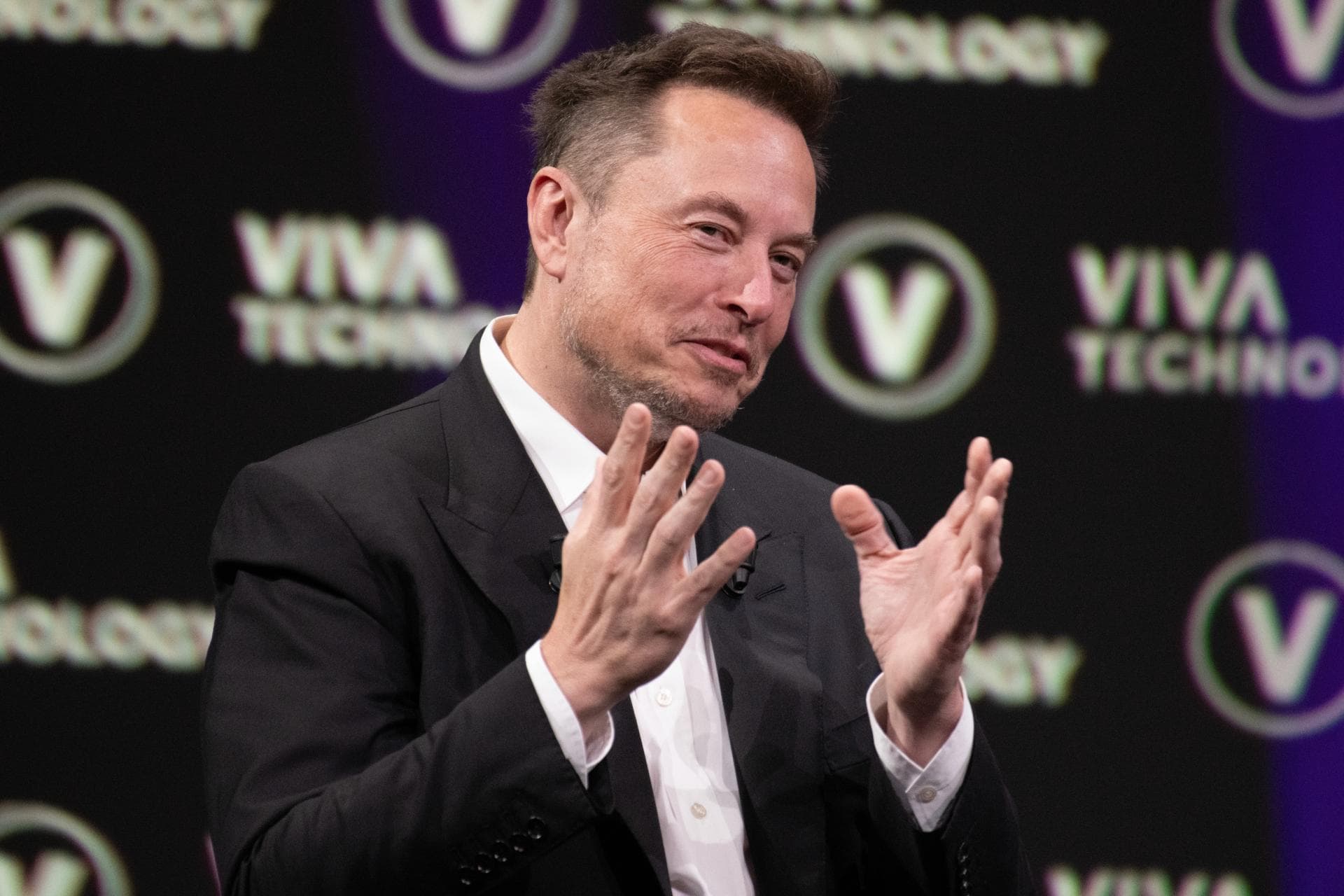 Cover Image for Musk: Neuer Tesla für 25.000 Euro aus Berlin