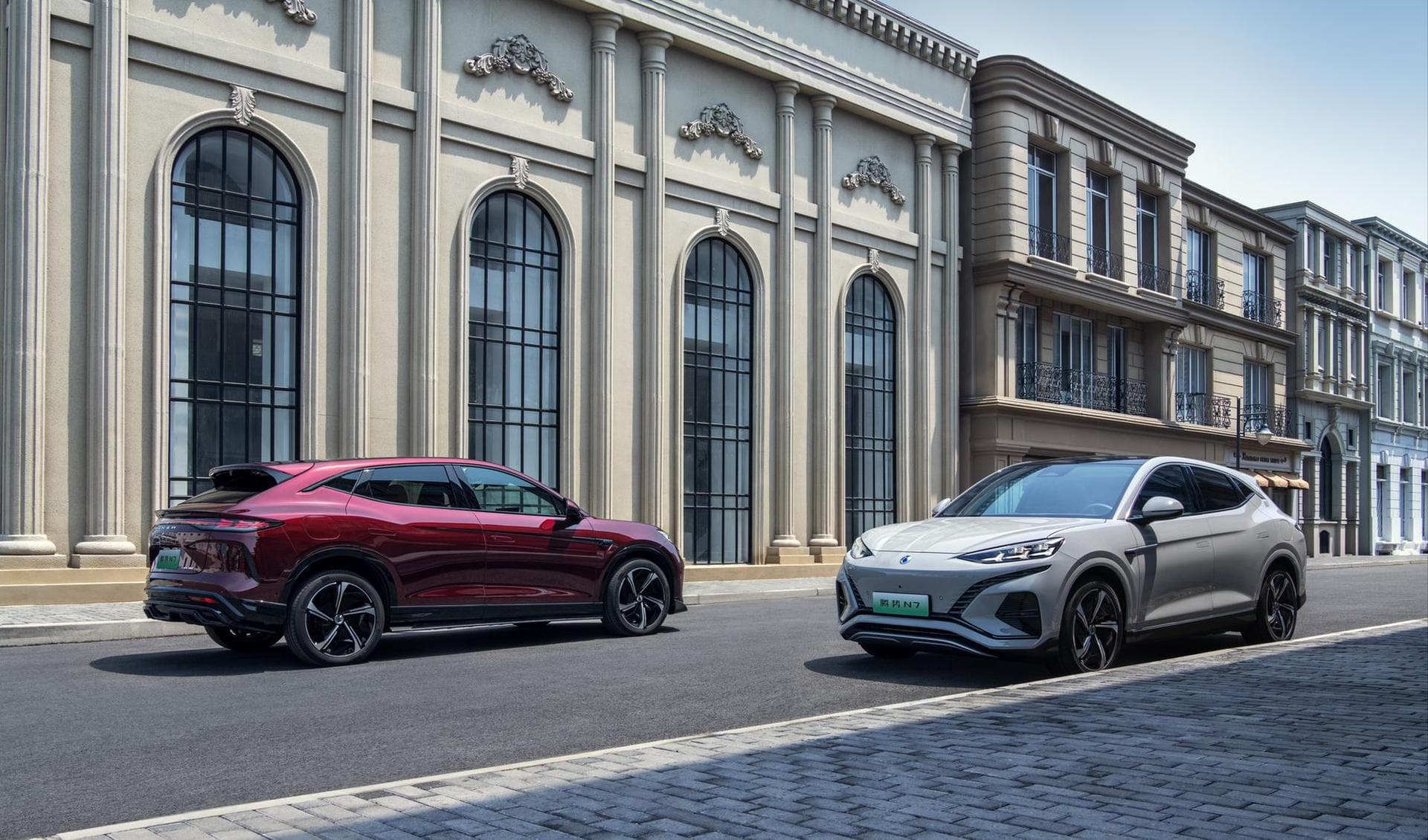 Cover Image for BYD startet Technologie-Offensive