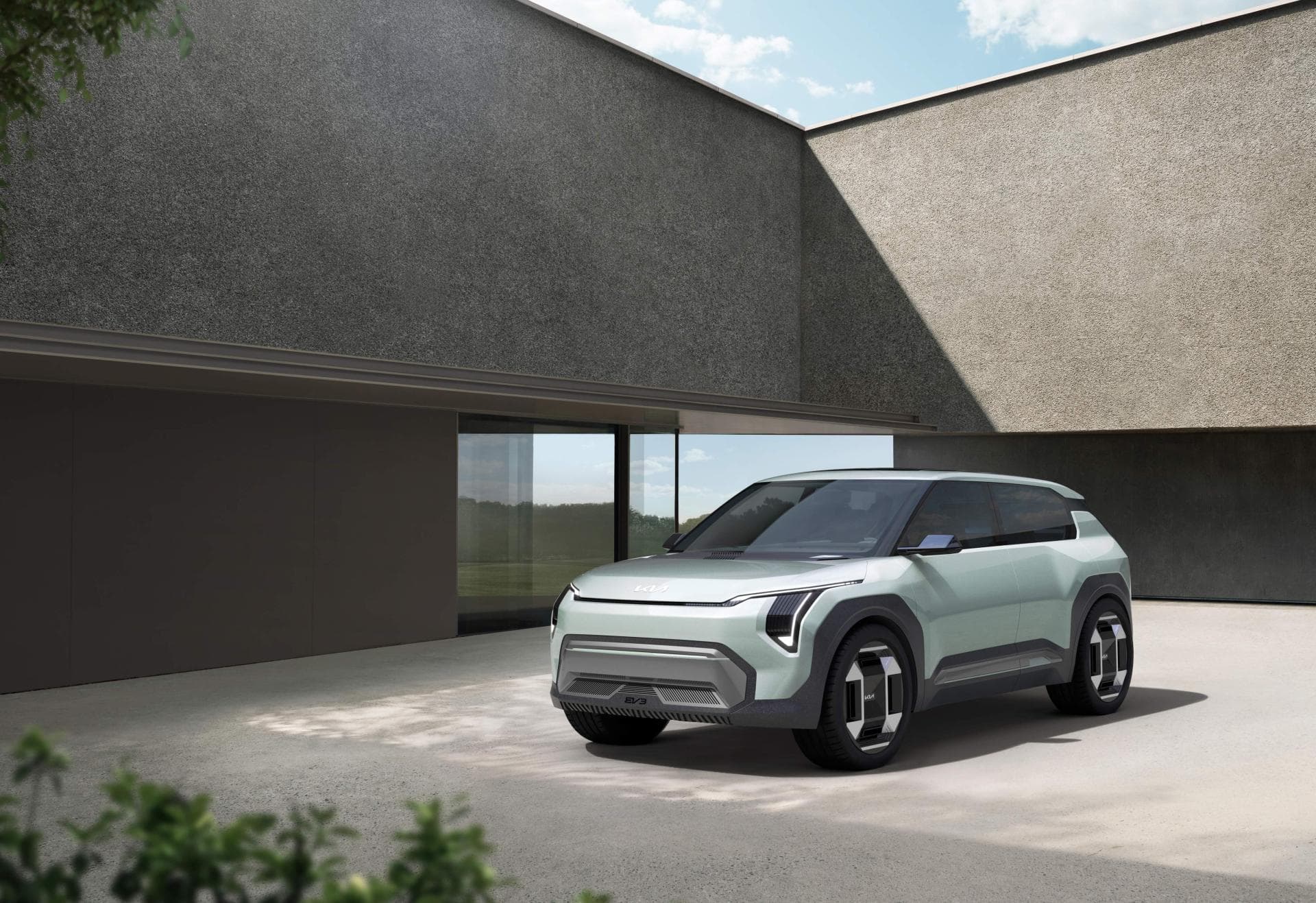 Cover Image for Kia bereitet Produktion der Massenmarkt-Modelle EV3 und EV4 vor