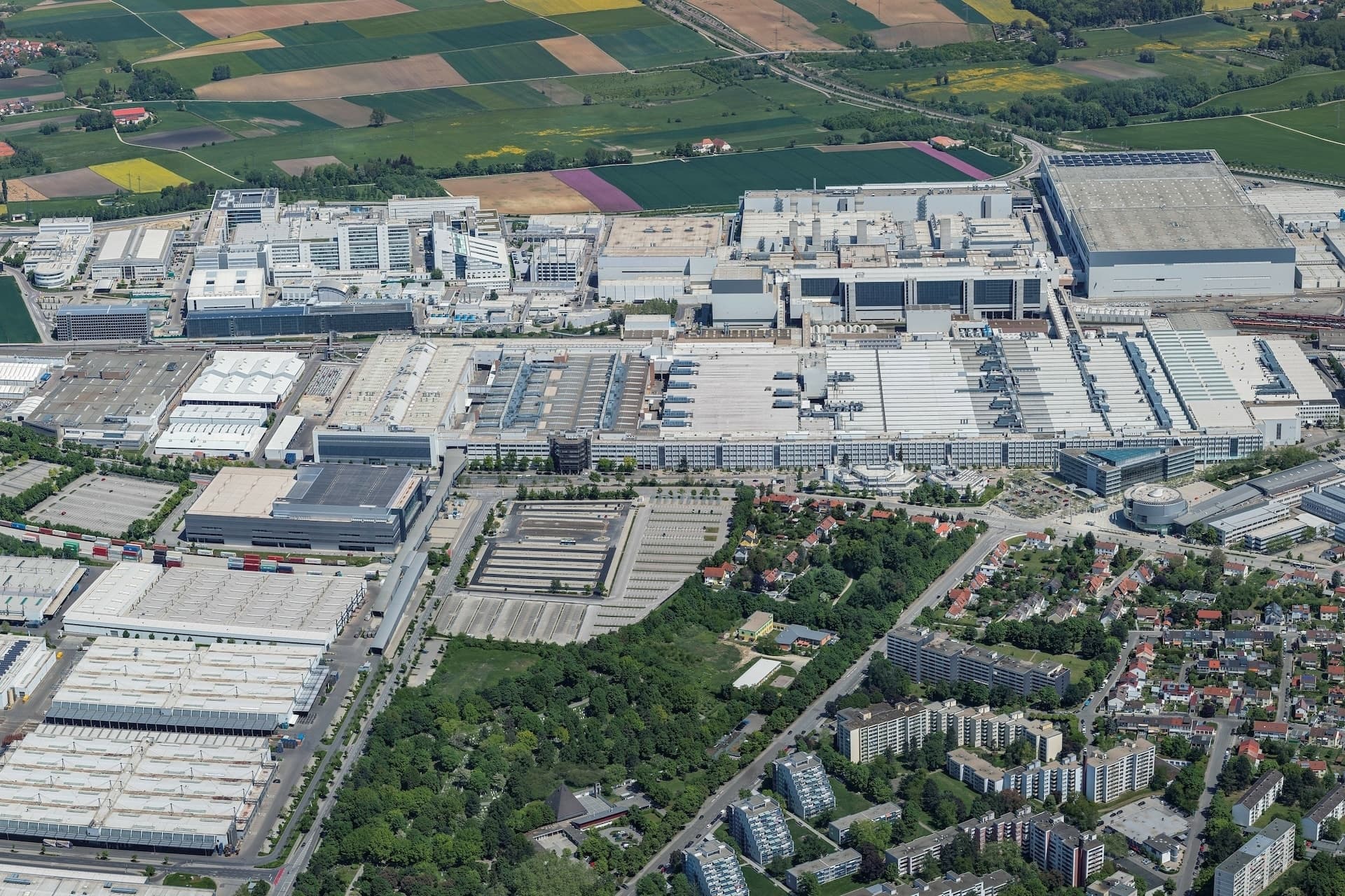 Cover Image for Audi will bis 2029 bis zu 7500 Stellen abbauen