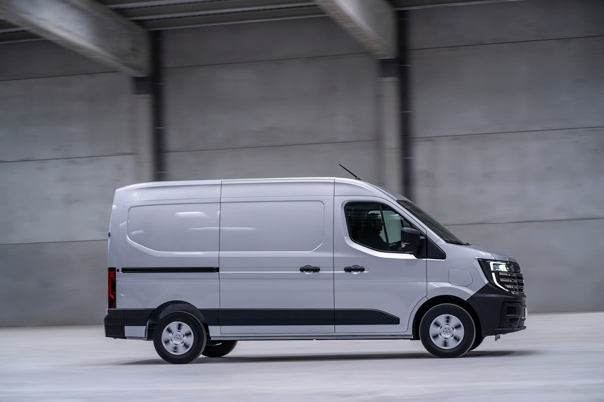 Cover Image for Nissan präsentiert neuen Interstar als E-Transporter