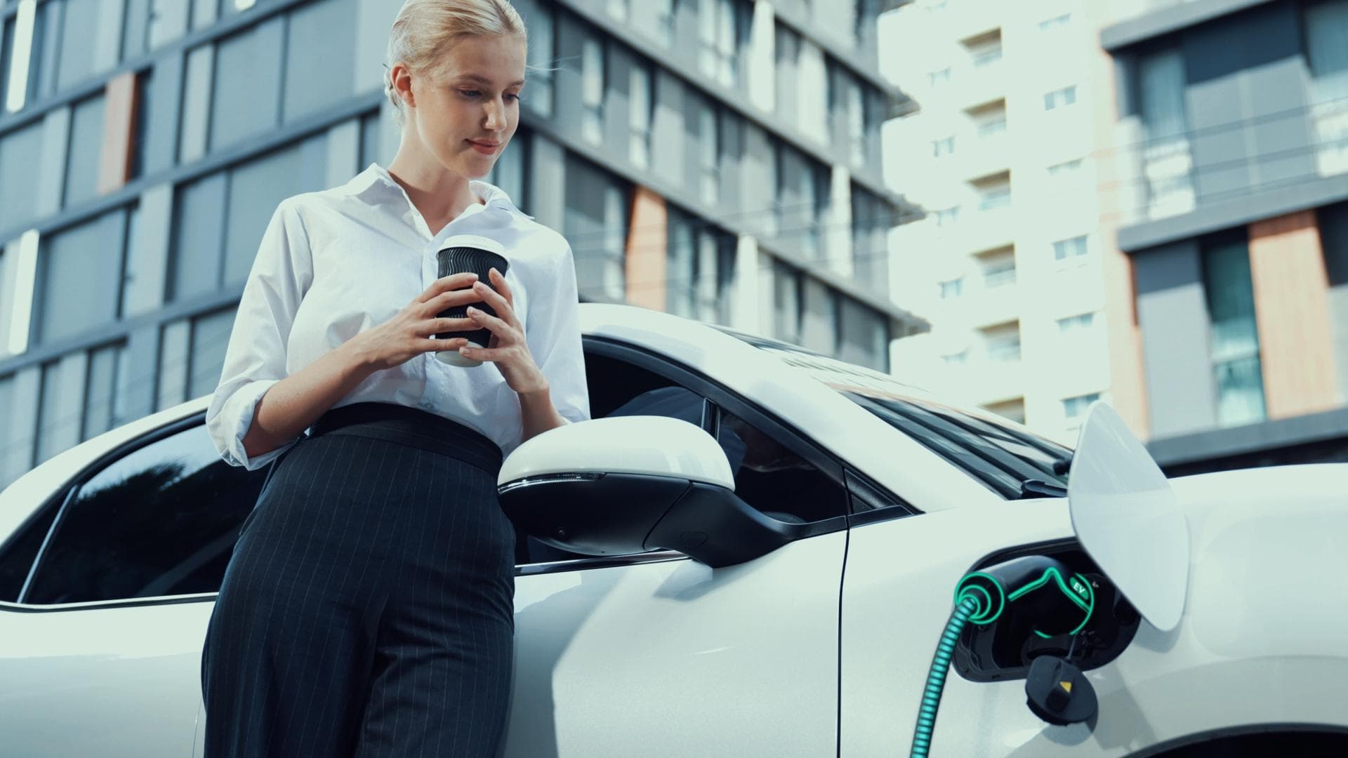 Cover Image for T&E über Mehrfamilienhäuser: Ladesäulen Mangelware