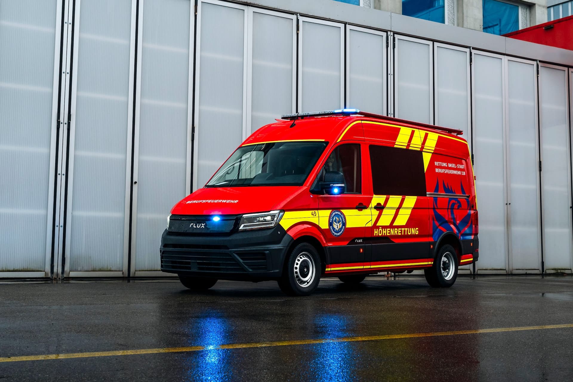 Berufsfeuerwehr Basel erhält vollelektrische Allrad-Fahrzeugflotte