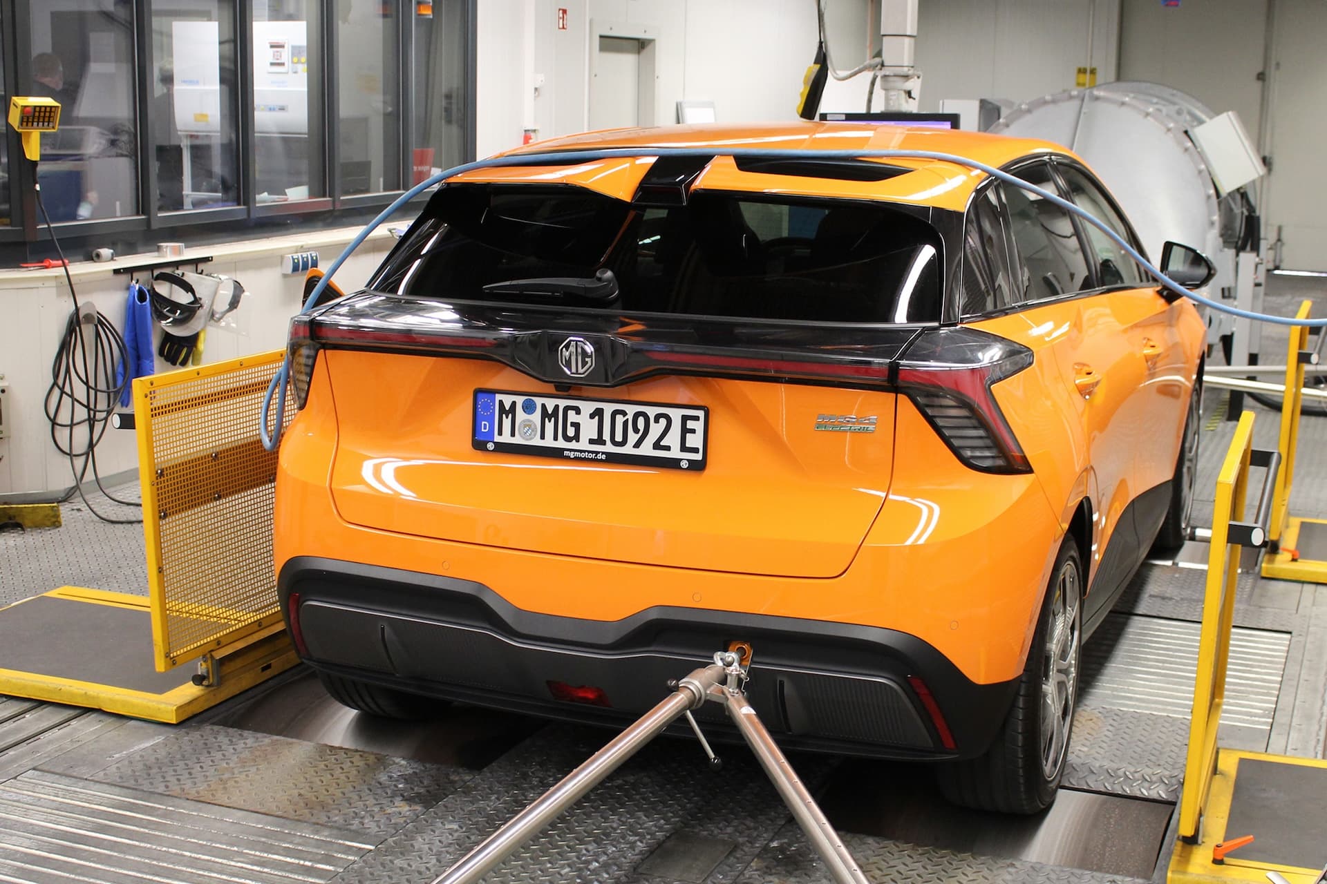 Cover Image for ADAC: E-Autos aus China auf Augenhöhe mit etablierten Herstellern