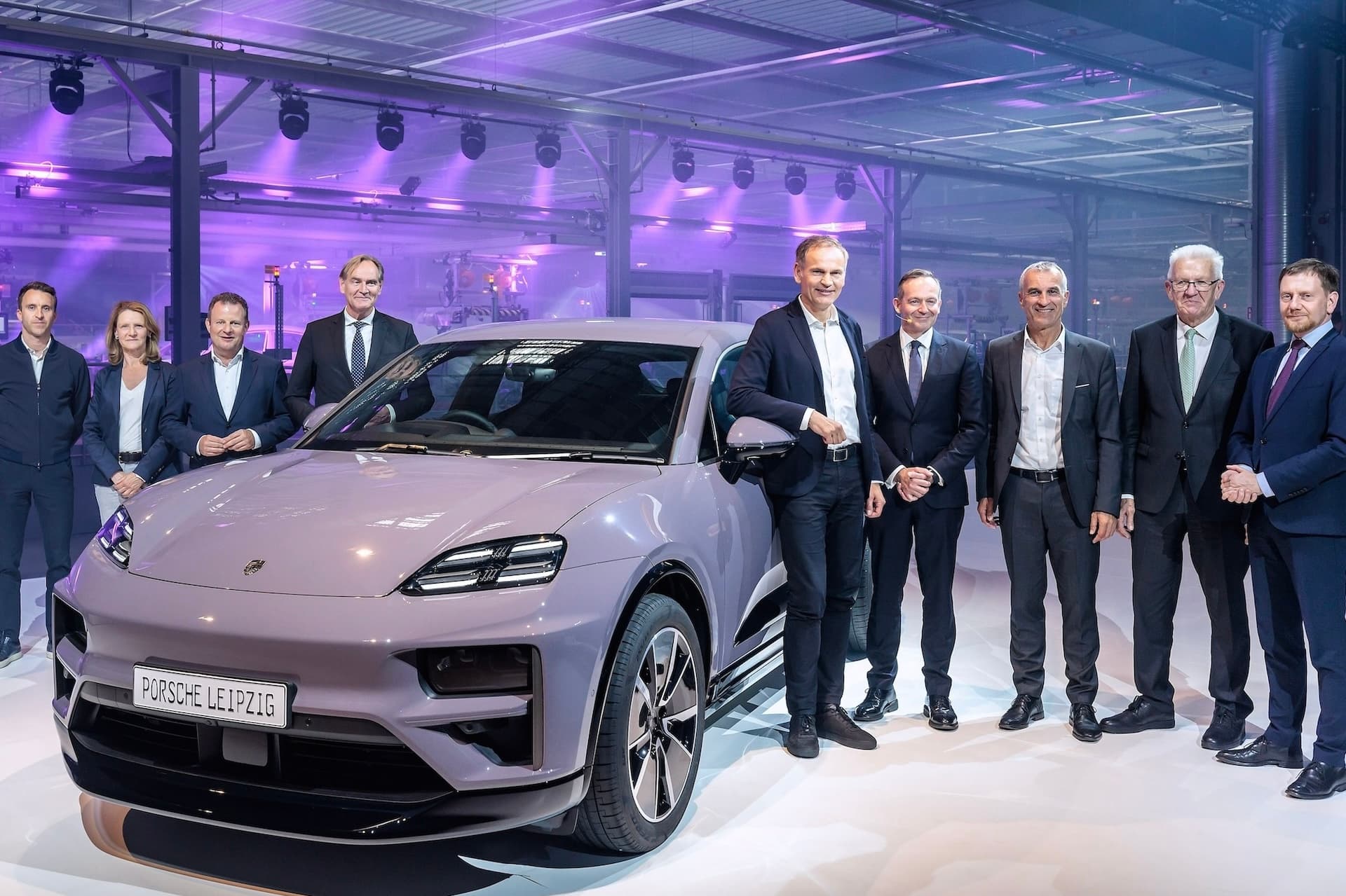 Cover Image for Wie Porsche von Verbrennern auf Elektroautos umschwenkt