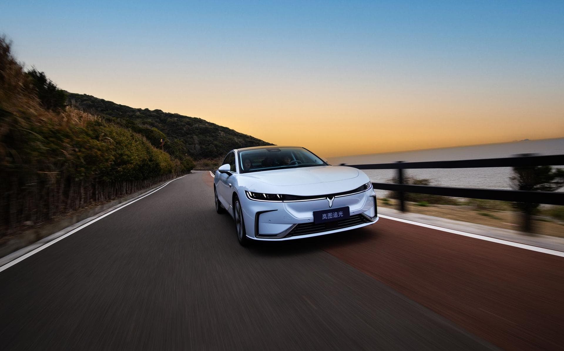 Cover Image for Fahrbericht: Dongfeng Voyah Passion – Raum für Neues