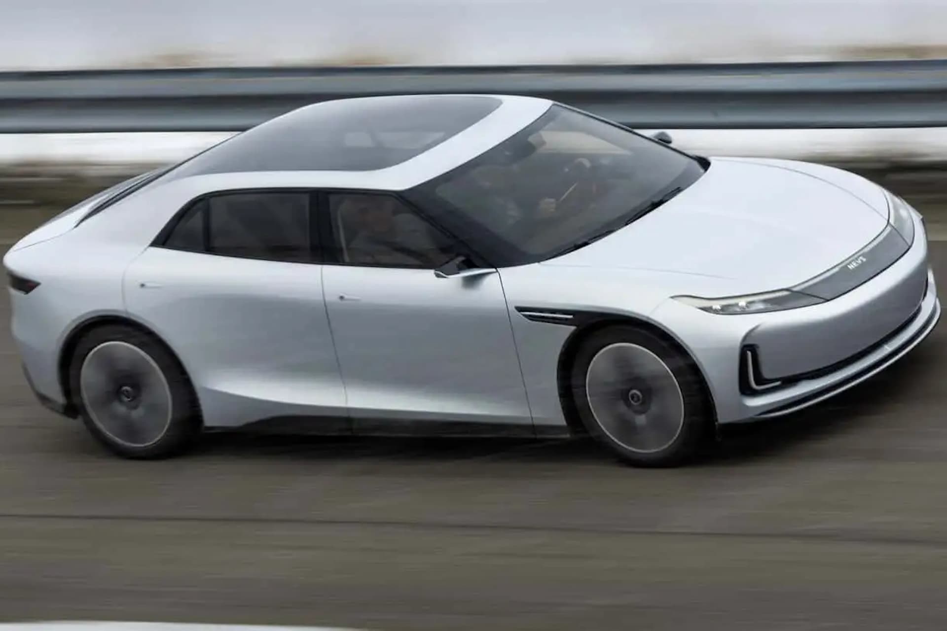 E-Limousine Emily GT könnte bald in Produktion gehen