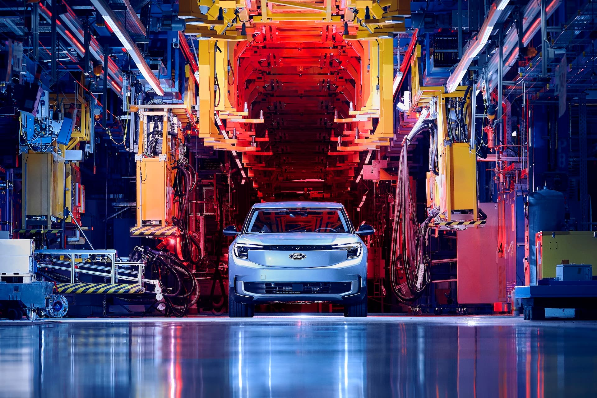 Cover Image for Deutsche Autowerke fahren E-Auto-Produktion hoch