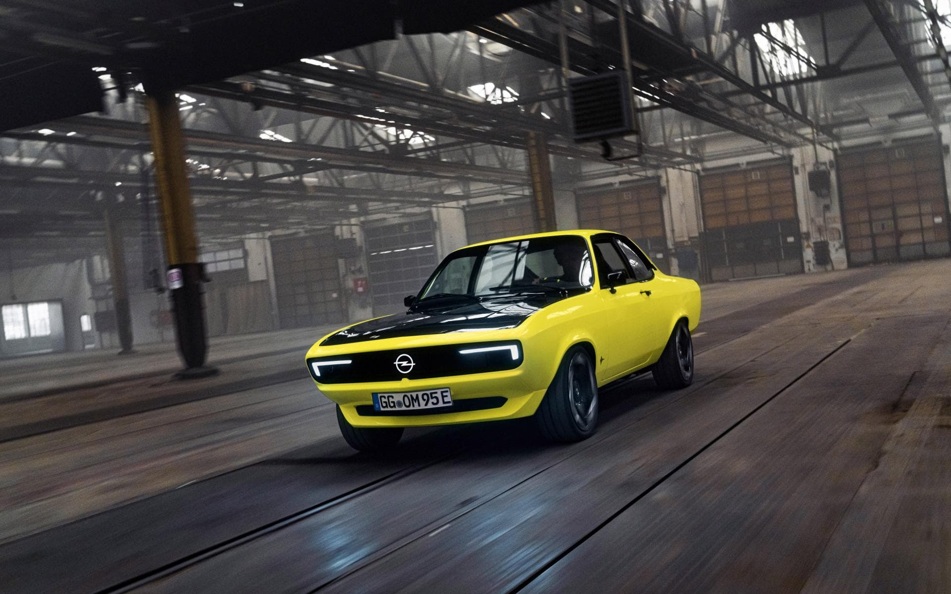 Cover Image for Opel: Erschwinglicher Elektro-Manta „in zwei, drei Jahren“