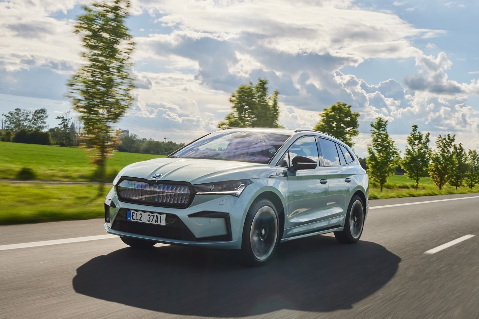 Cover Image for Drei E-SUV im Test: Skoda Enyaq, Tesla Model Y und Volvo XC40