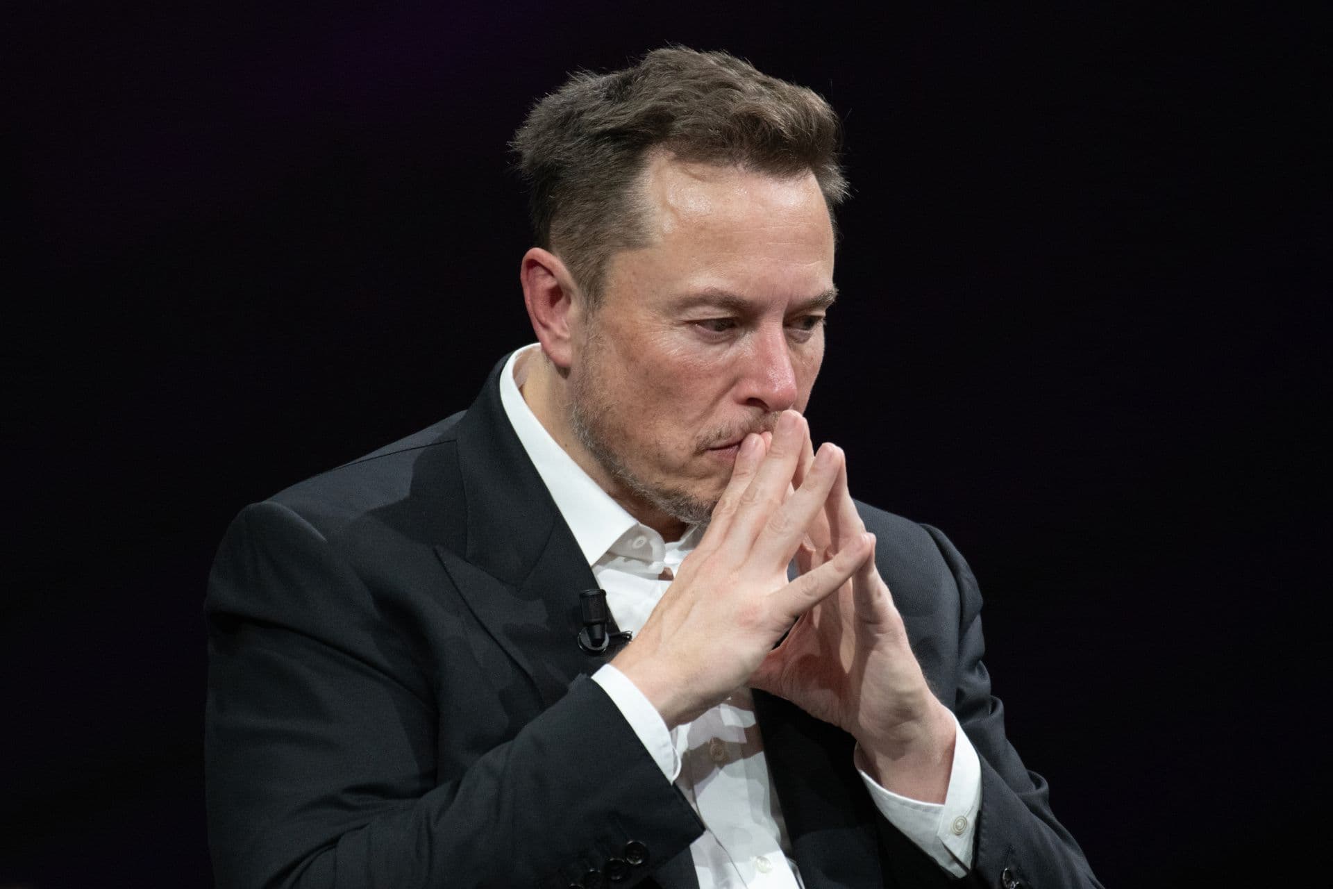 Cover Image for Tesla verschiebt Investitionspläne in Indien