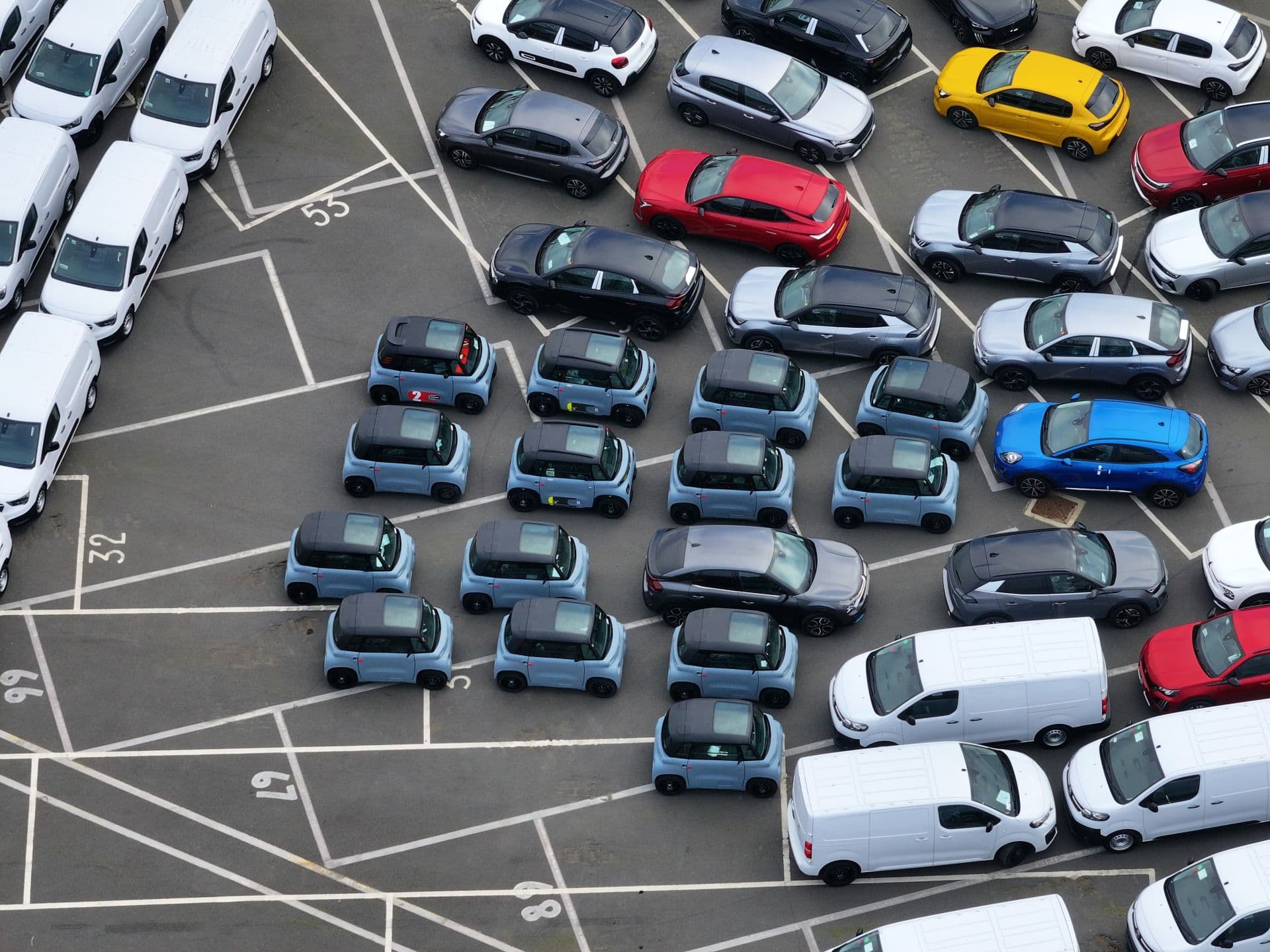 Cover Image for Diese Länder erreichen über 20 Prozent E-Auto-Marktanteil