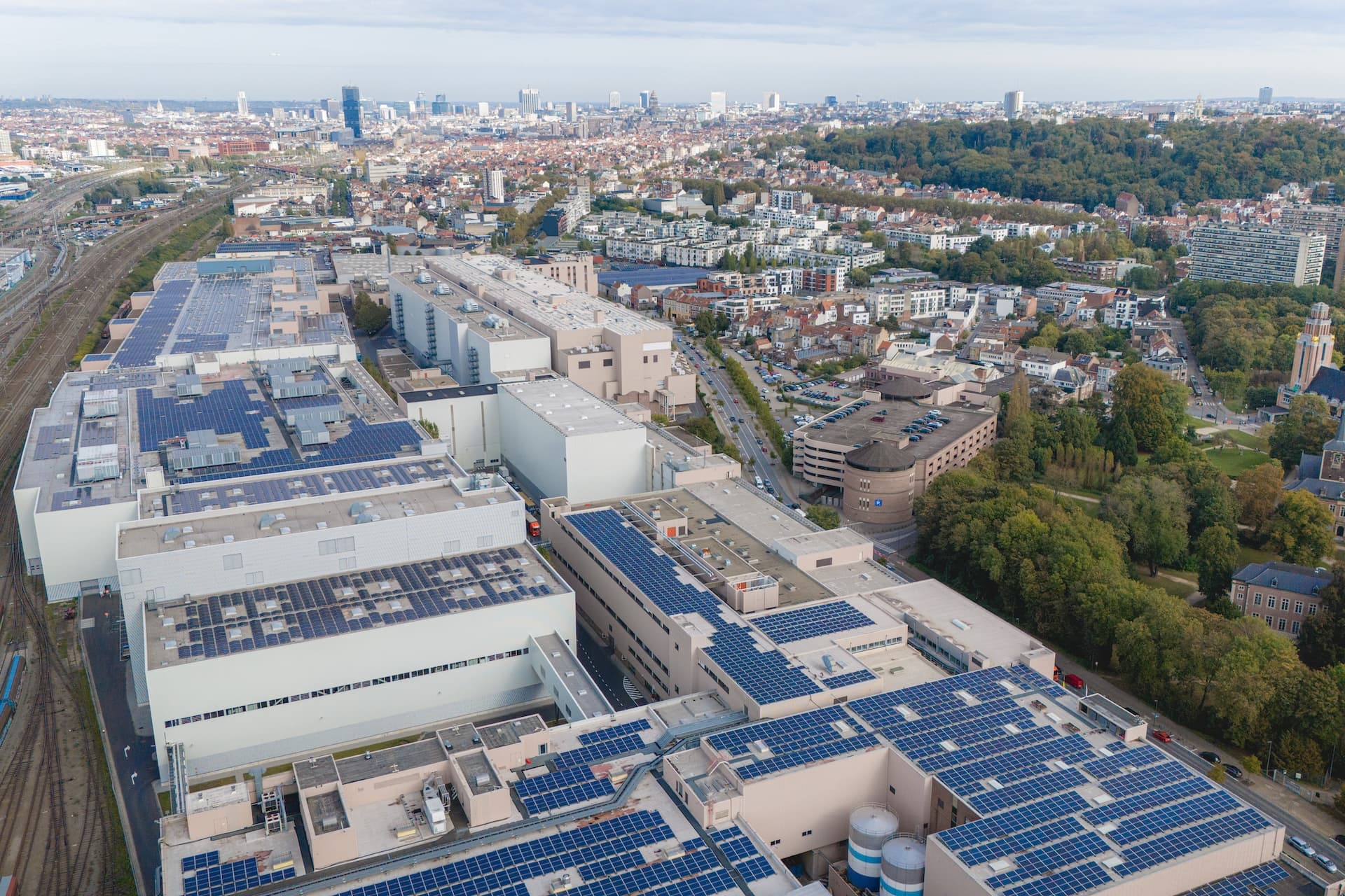 Cover Image for Nio dementiert Interesse am Audi-Werk in Brüssel