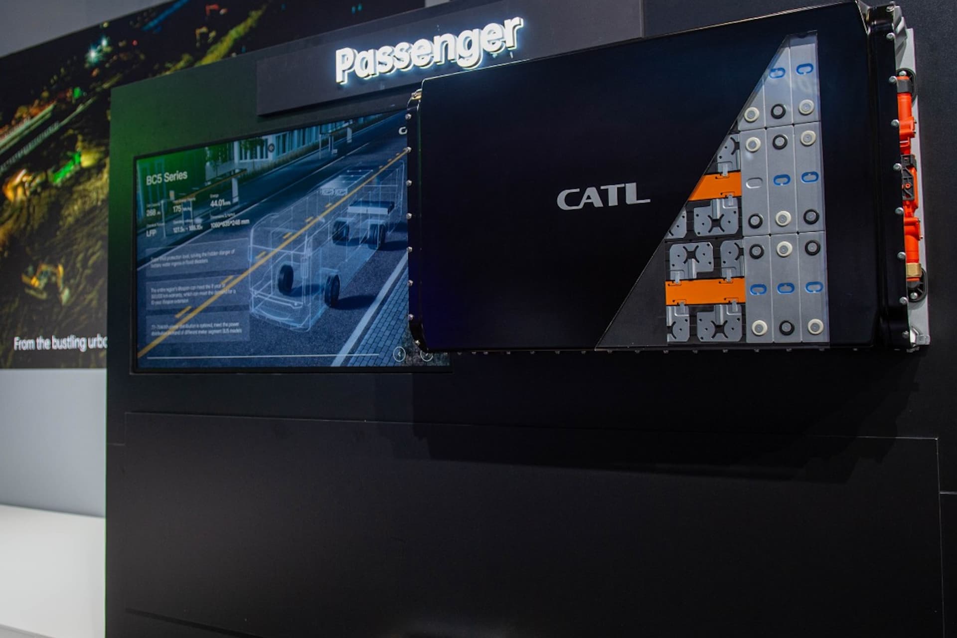 Cover Image for Neue CATL-Batterie für Elektrobusse und E-Nutzfahrzeuge