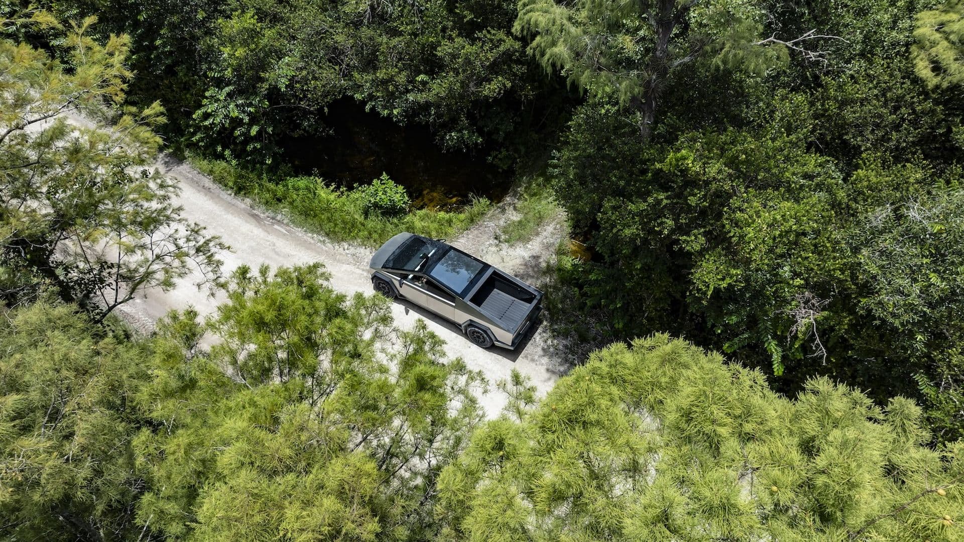 Cover Image for Tesla passt Cybertruck für den chinesischen Markt an