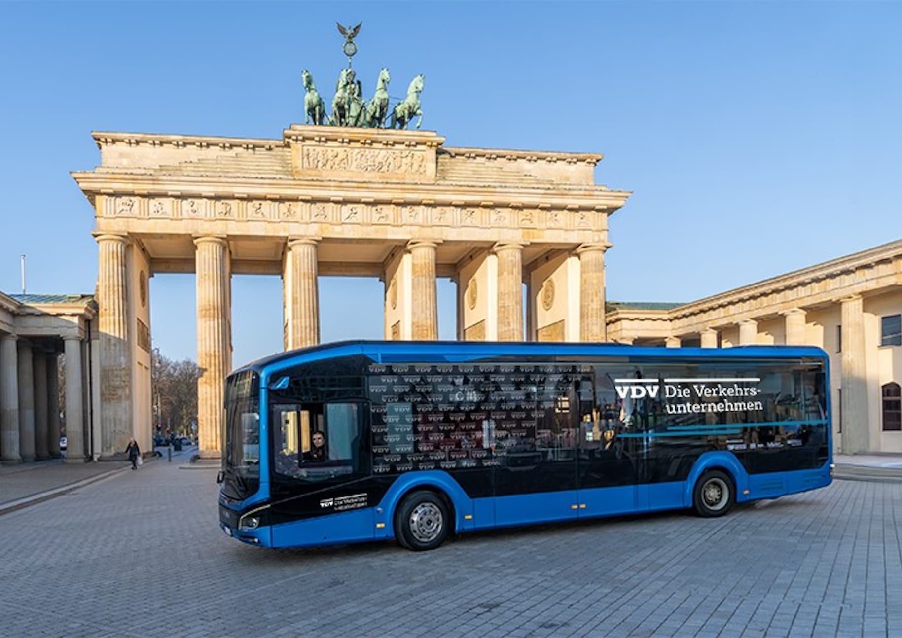 Cover Image for „E-Bus-Hochlauf droht nach Mittelkürzungen jähes Ende“