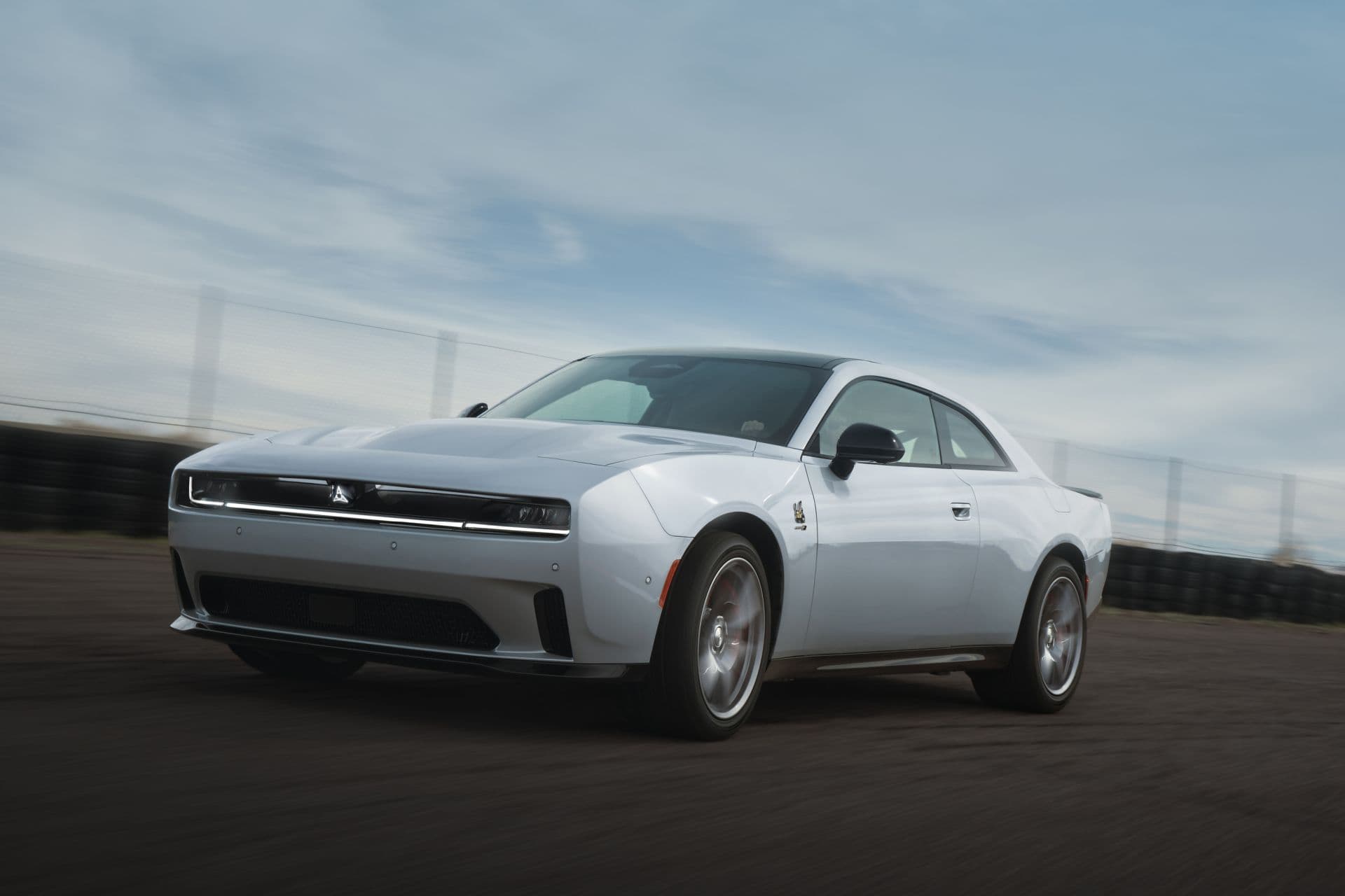Cover Image for Stellantis: Festkörperbatterie für Dodge Charger Daytona