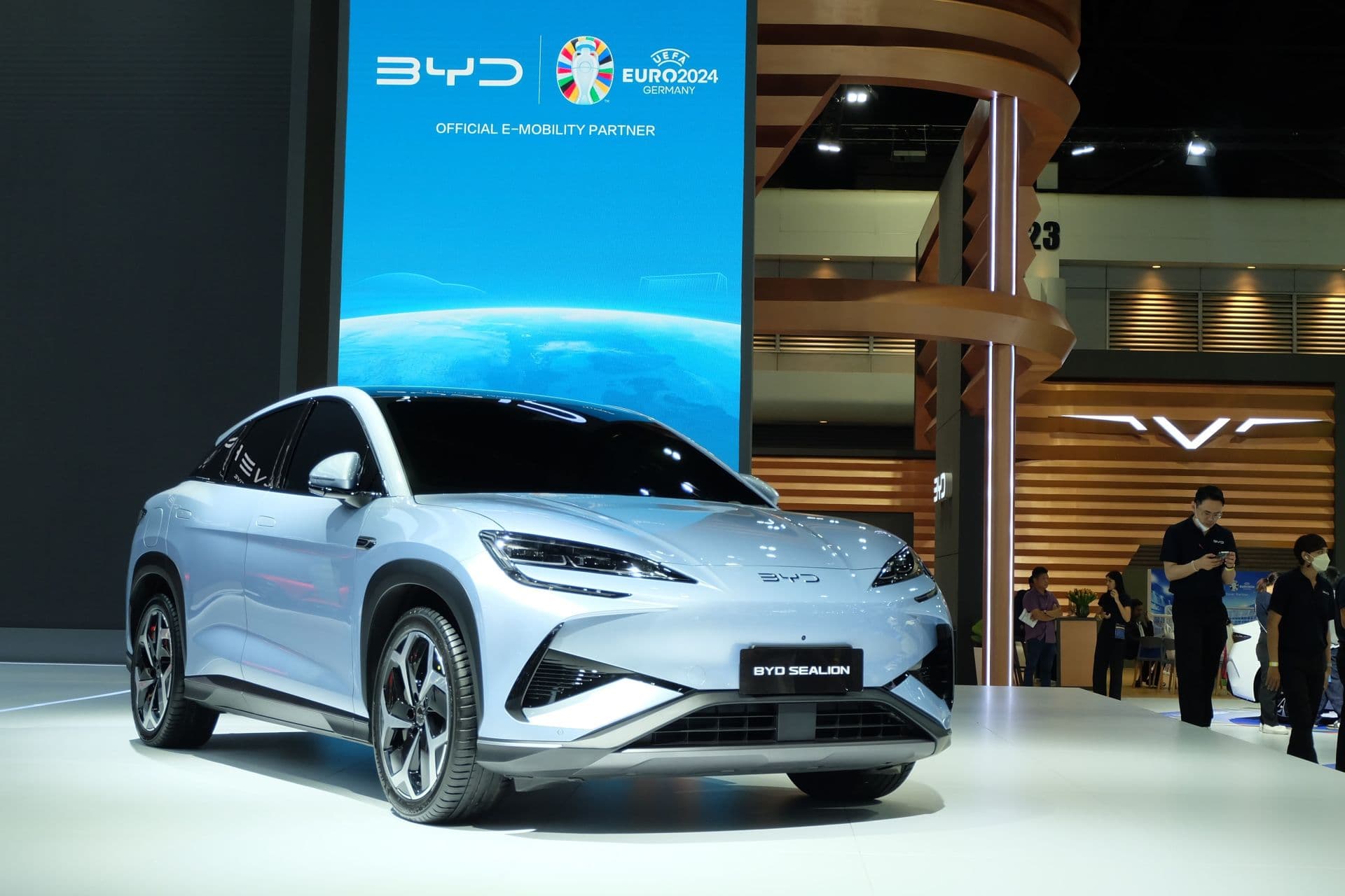 Cover Image for BYDs Neustart in Deutschland: Ziel sind 50.000 E-Autos