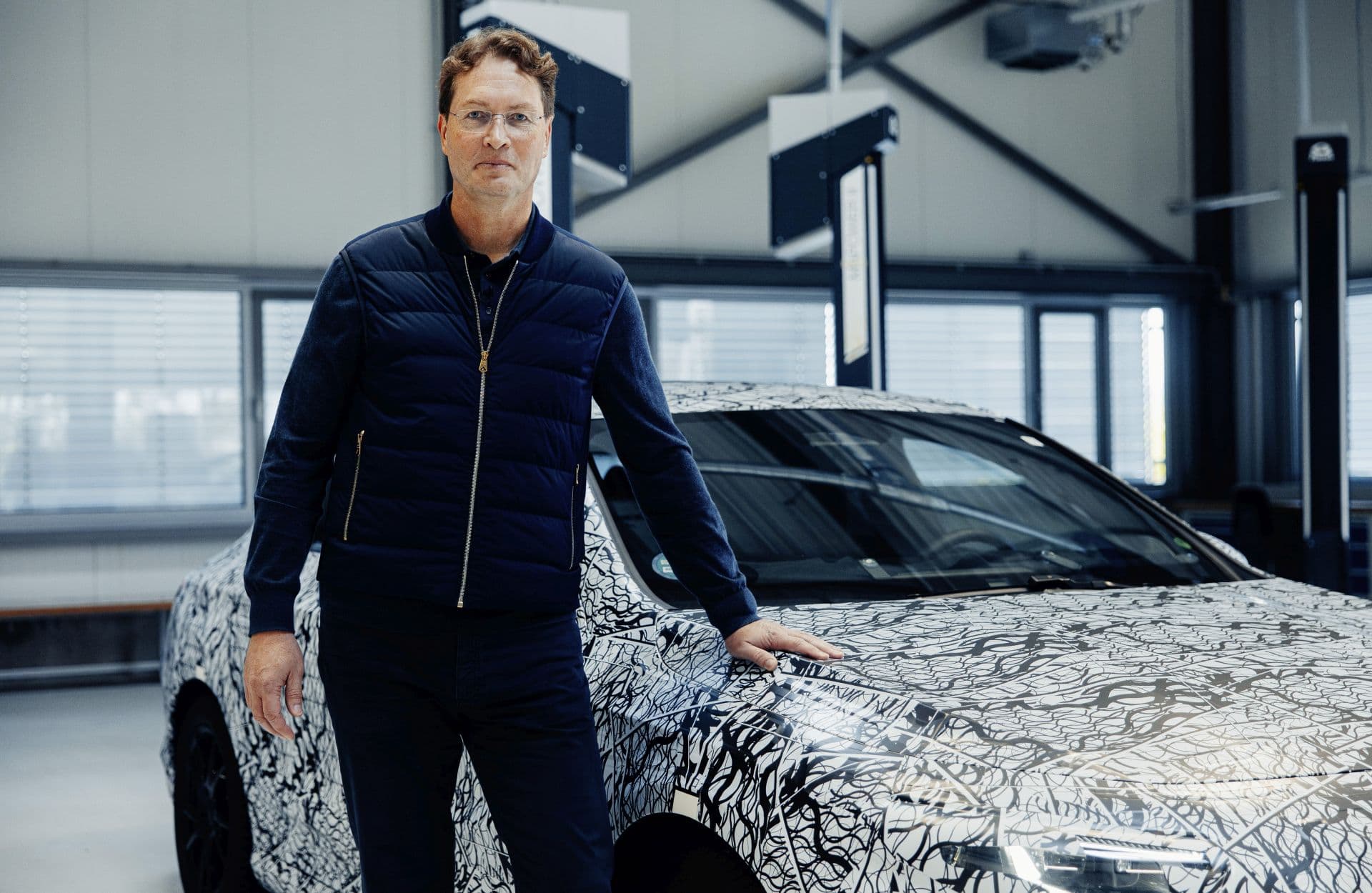 Cover Image for Mercedes setzt weiterhin auf Luxus statt Masse