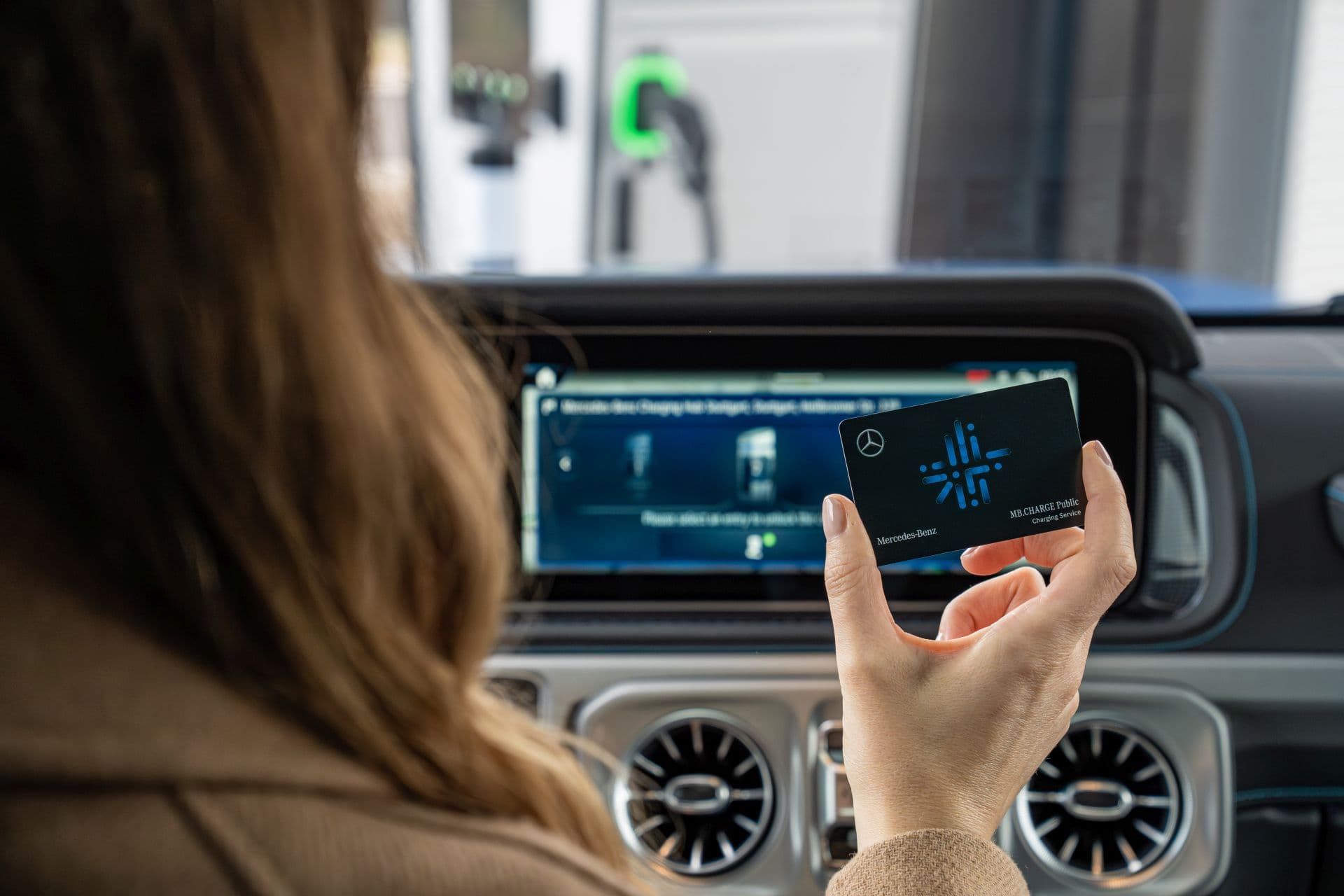 Cover Image for Mercedes: Ladestationen lassen sich künftig vorab buchen