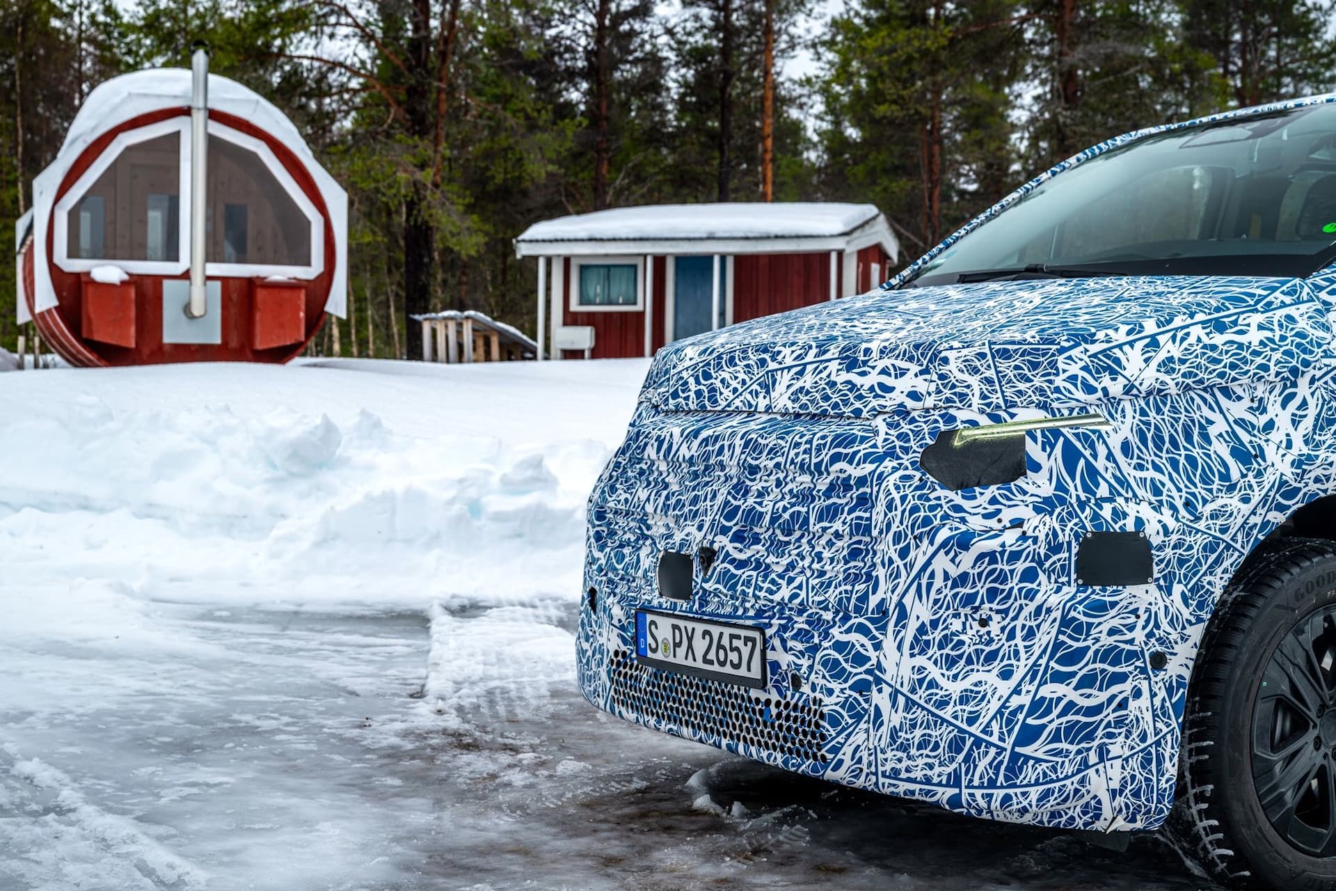 Cover Image for So fährt die kommende Mercedes V-Klasse