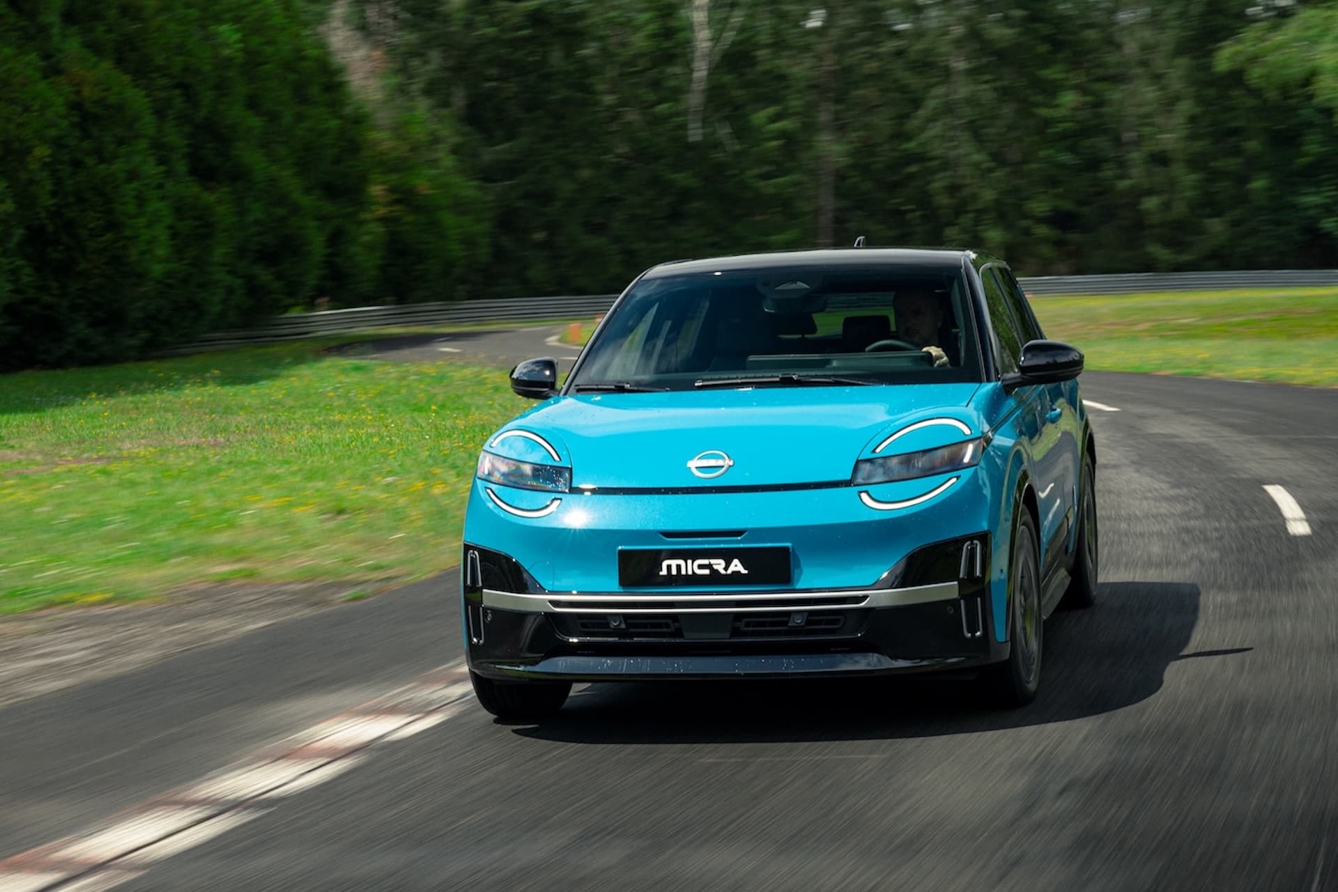 Cover Image for E-Auto Nissan Micra im Test: Im Schatten der 5