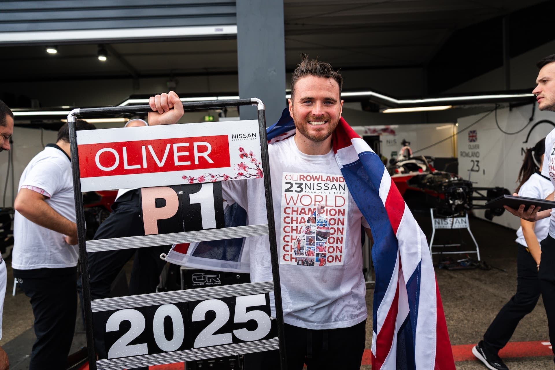 Cover Image for Oliver Rowland ist neuer Formel E Weltmeister