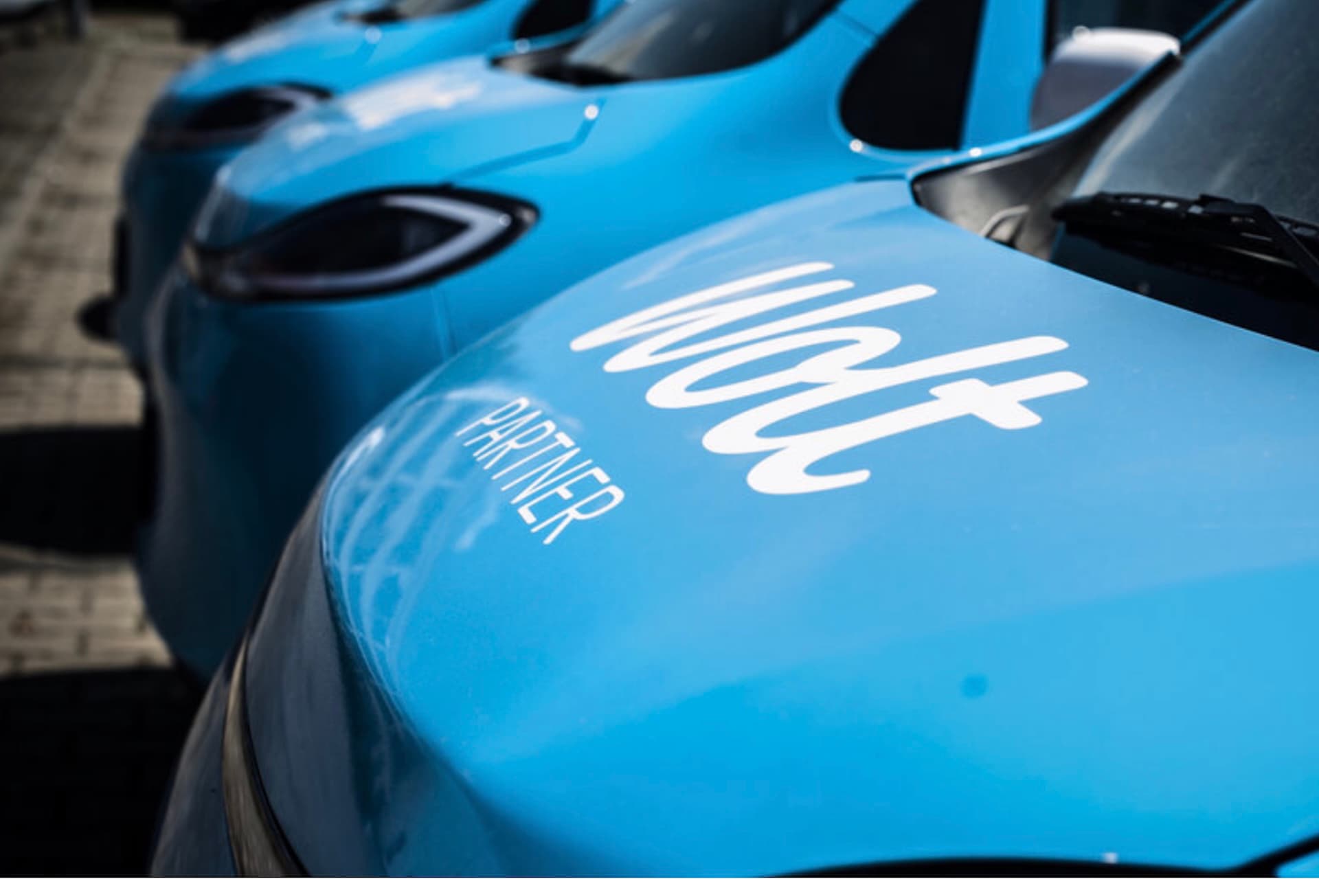 Cover Image for Lieferservice Wolt testet 20 E-Autos mit Wechselakkus
