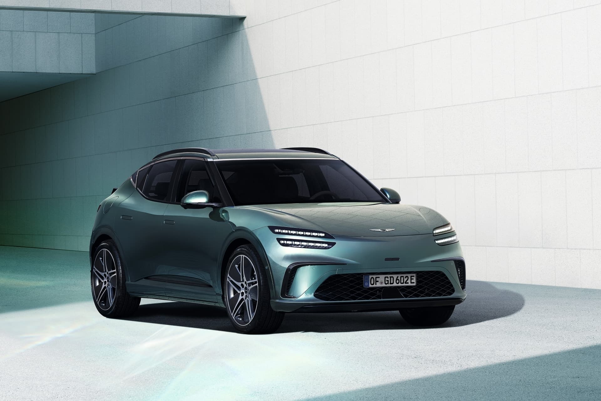 Cover Image for Genesis frischt den Elektro-SUV GV60 auf