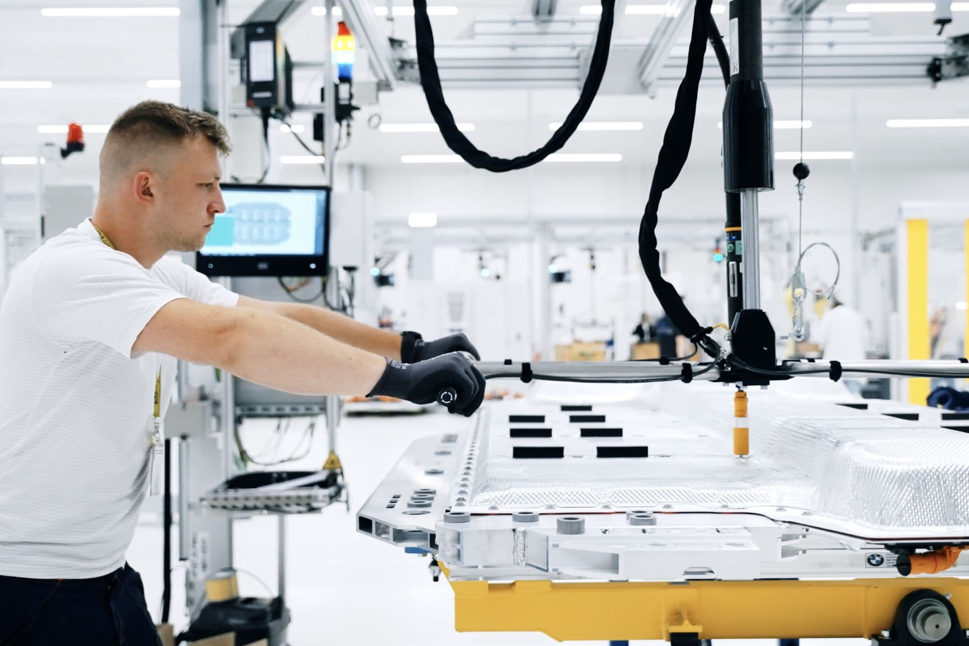 Cover Image for Rimac Technology zeigt Weg zur Batterie der Zukunft
