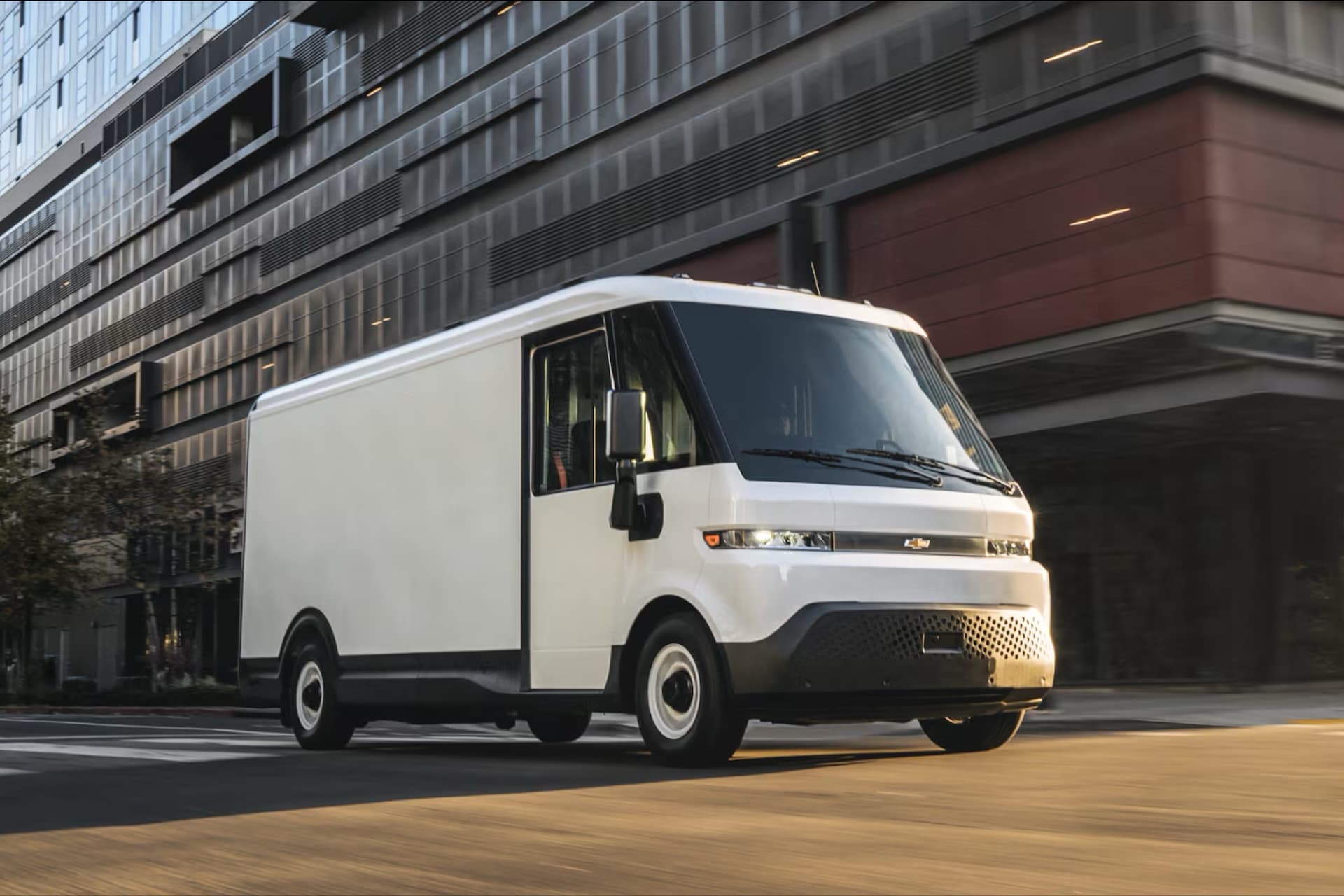Cover Image for Amazon testet E-Lieferwagen Brightdrop von Chevrolet