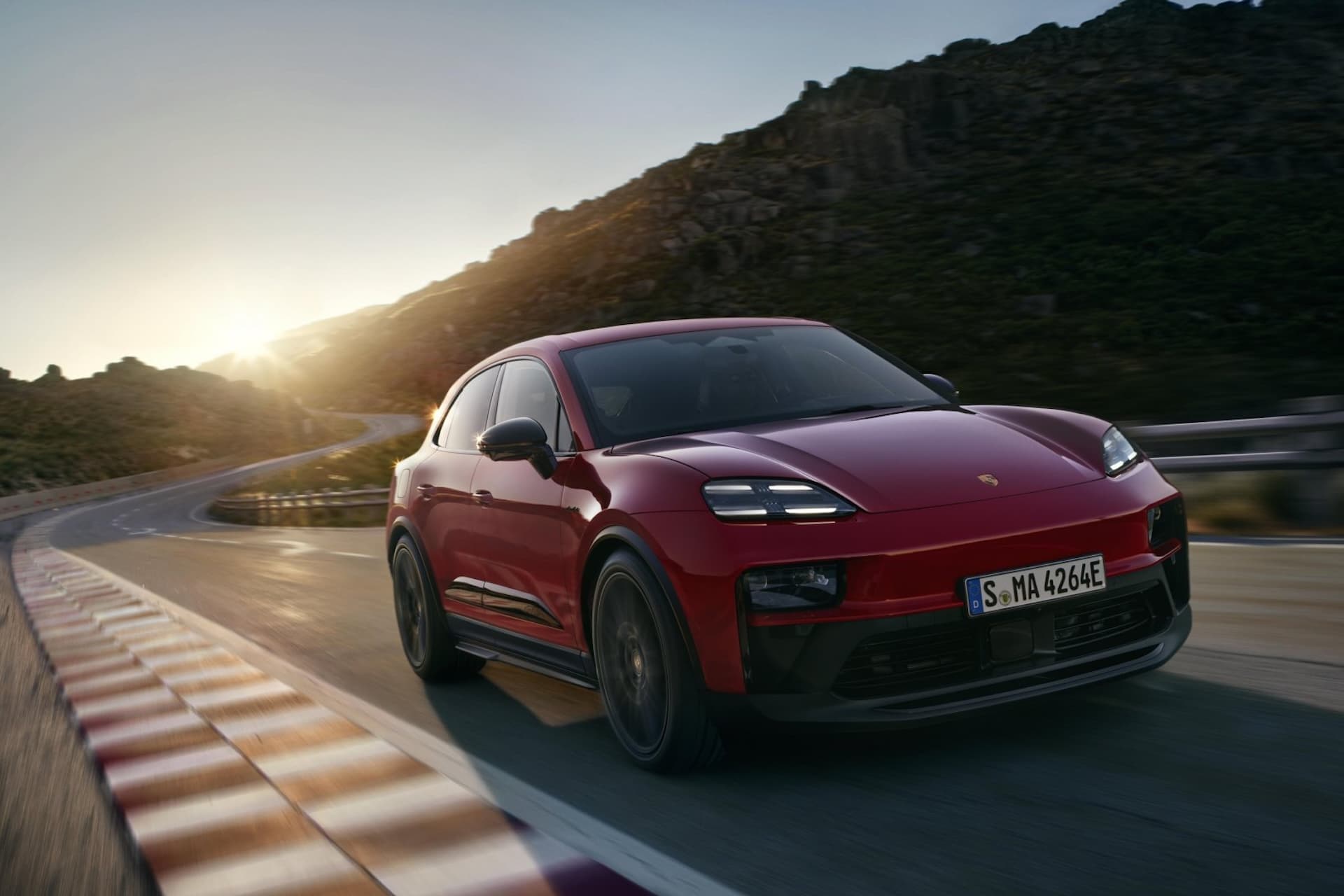 Cover Image for Porsche bringt ersten elektrischen Macan GTS