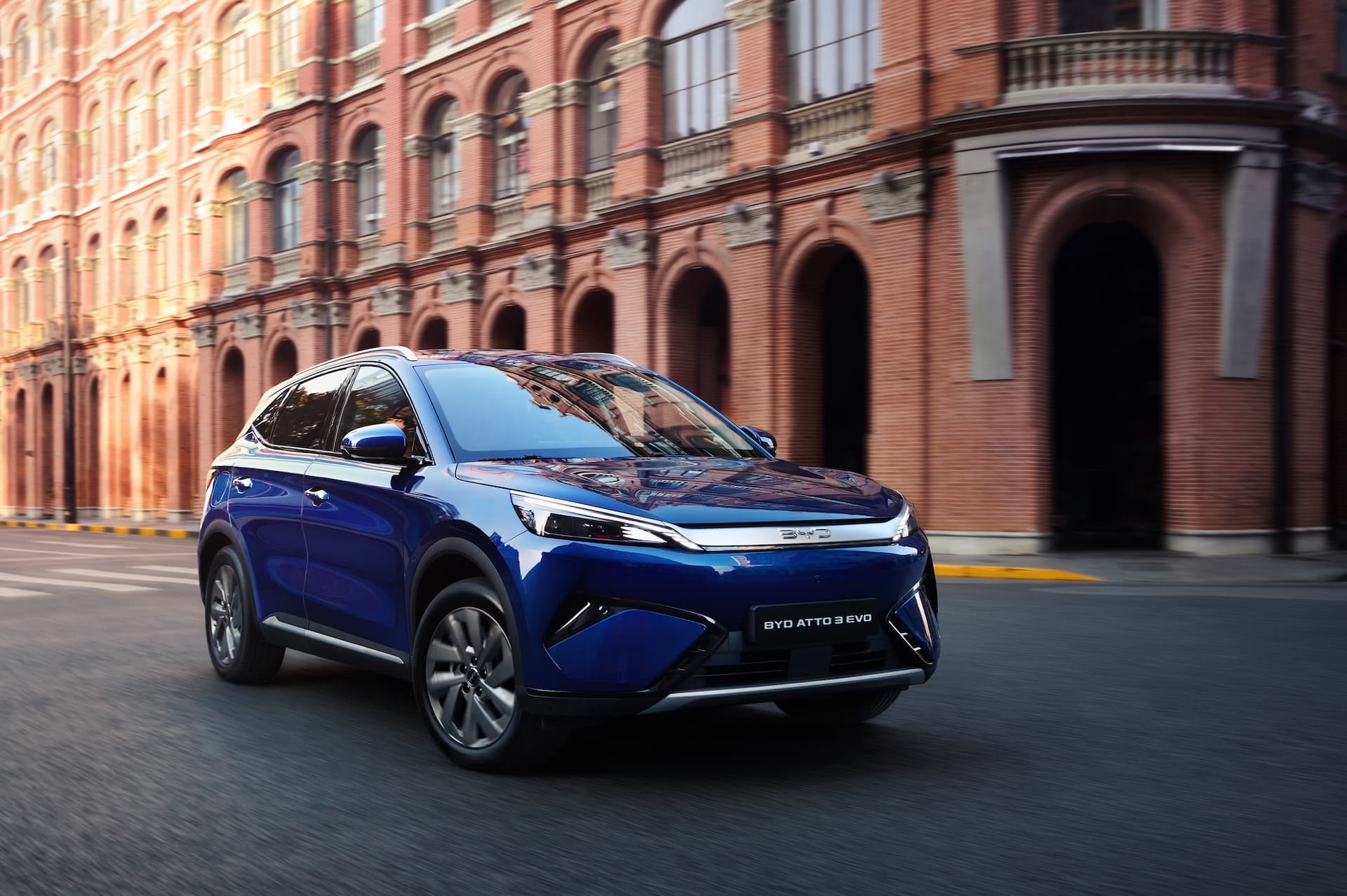 Größerer Akku, mehr Reichweite: BYD frischt den Atto 3 auf