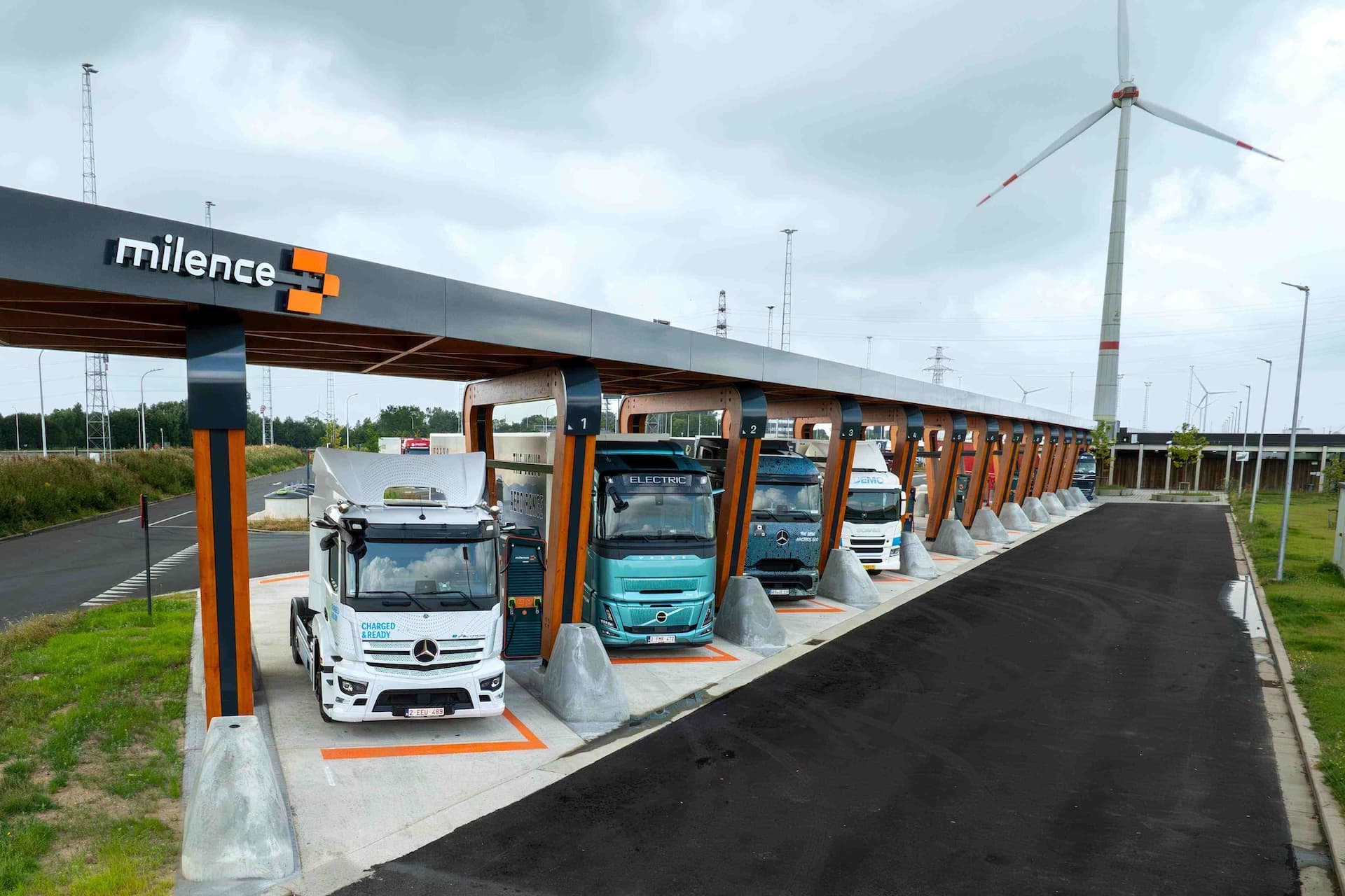 Ds Umz 252 Ge Europaweit In Halle In Das 214 Rtliche