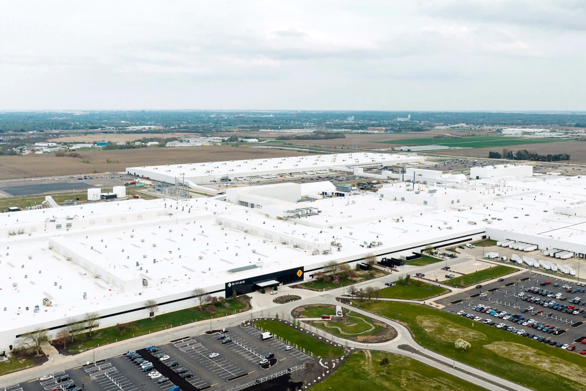 Rivian: Zusammenarbeit mit Redwood für Energiespeicher