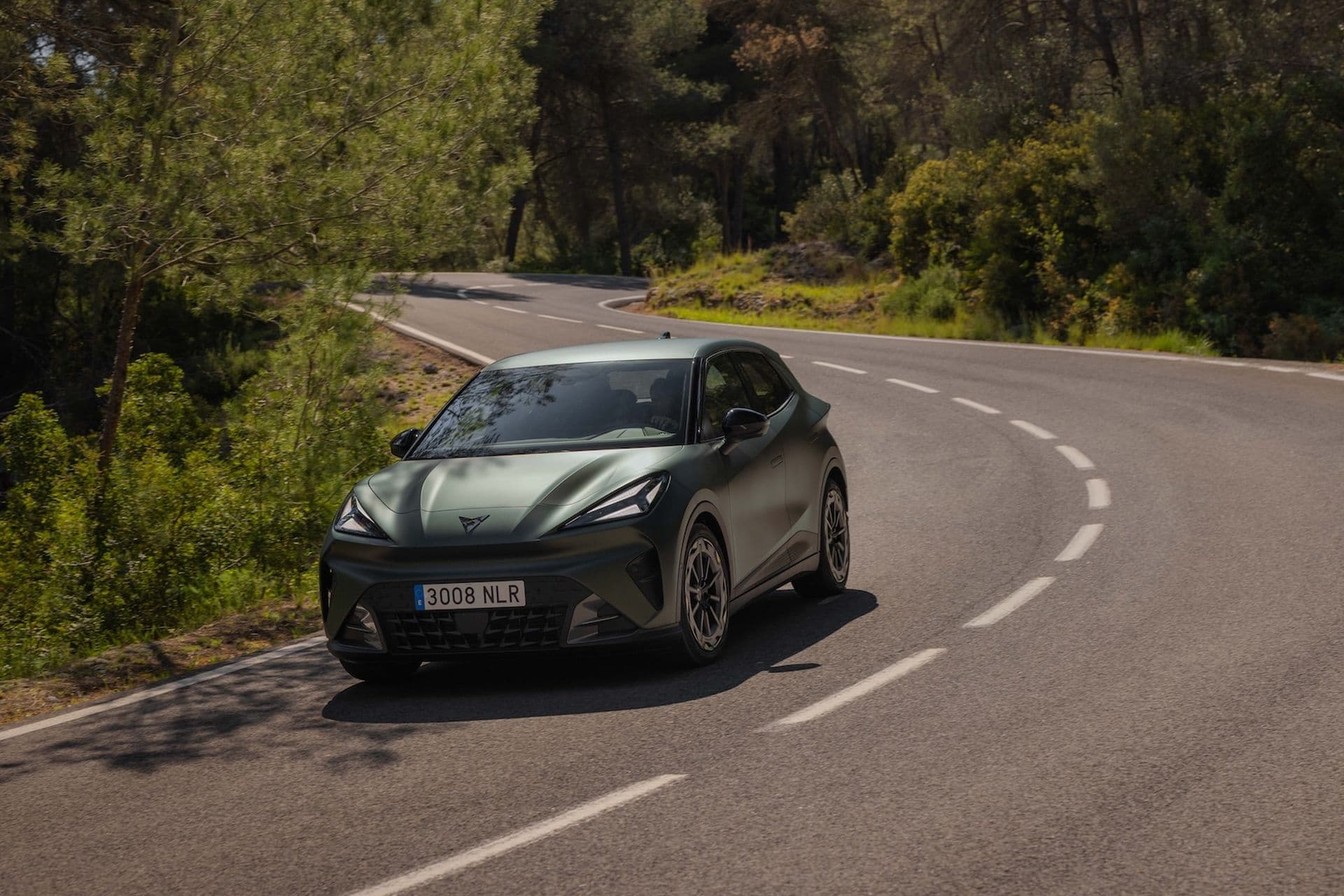 Cupra Raval VZ: Rebel mit echten Schwächen im Fahrtest