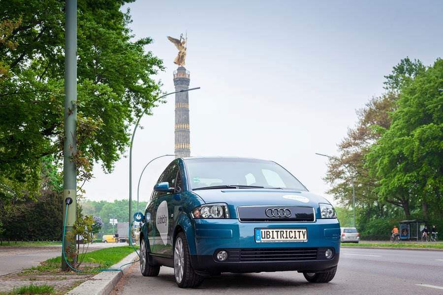 Cover Image for E-Auto an der Straßenlaterne laden – ubitricity macht’s möglich