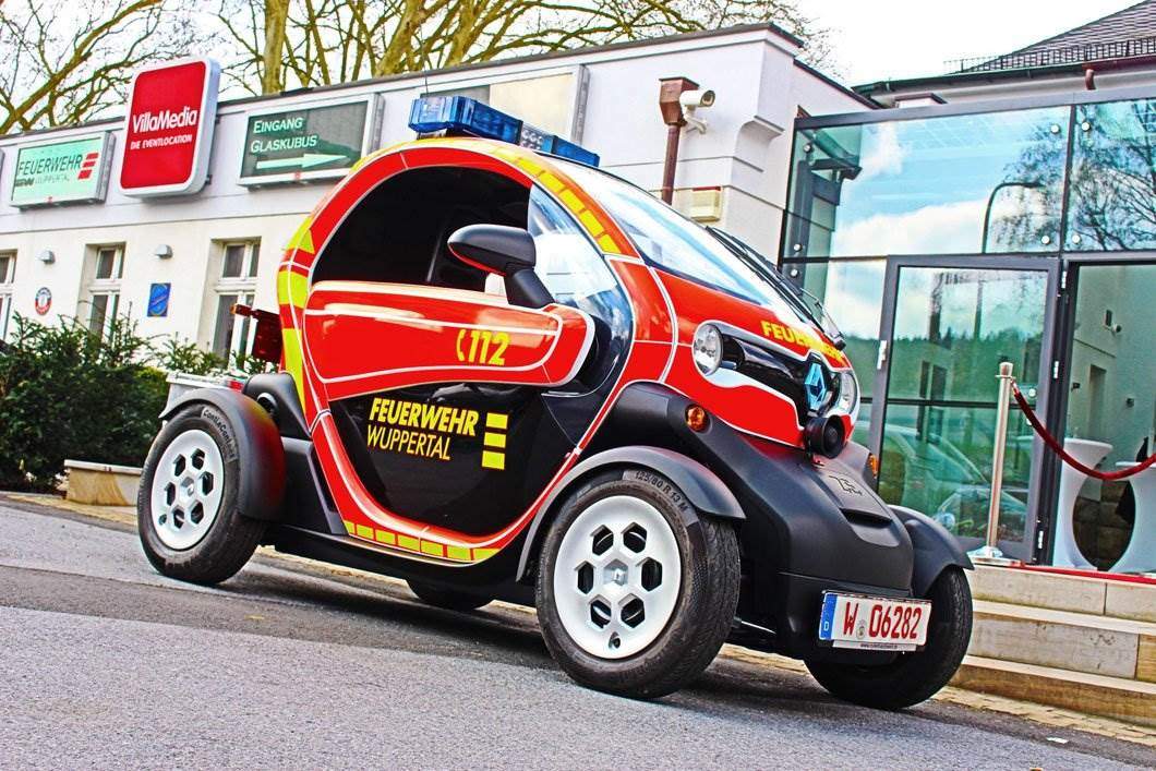 Cover Image for Renault Twizy als Feuerwehrauto in Wuppertal im Einsatz