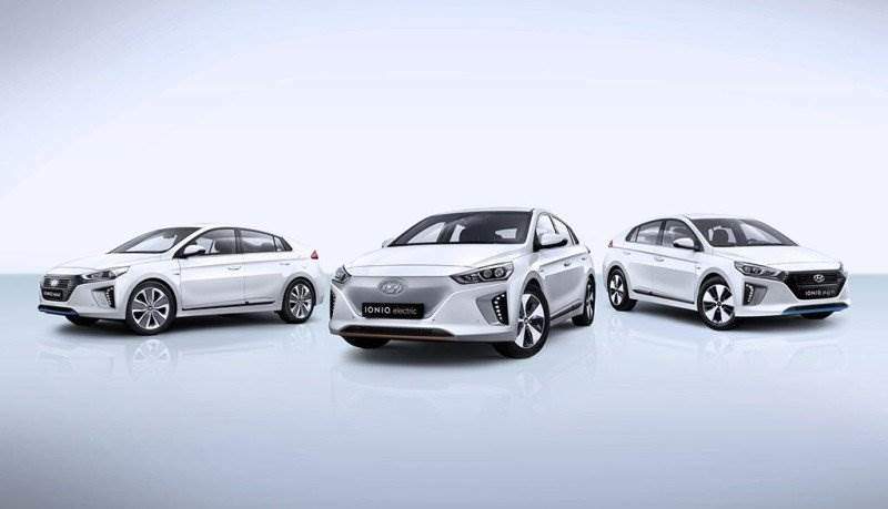 Cover Image for Hyundai Ioniq ab Herbst 2016 als Elektroauto und Hybridfahrzeug
