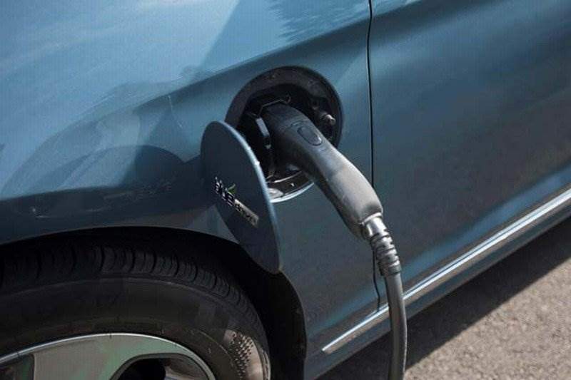 Cover Image for Norwegens Regierung setzt auf Elektroautos – mit Erfolg!