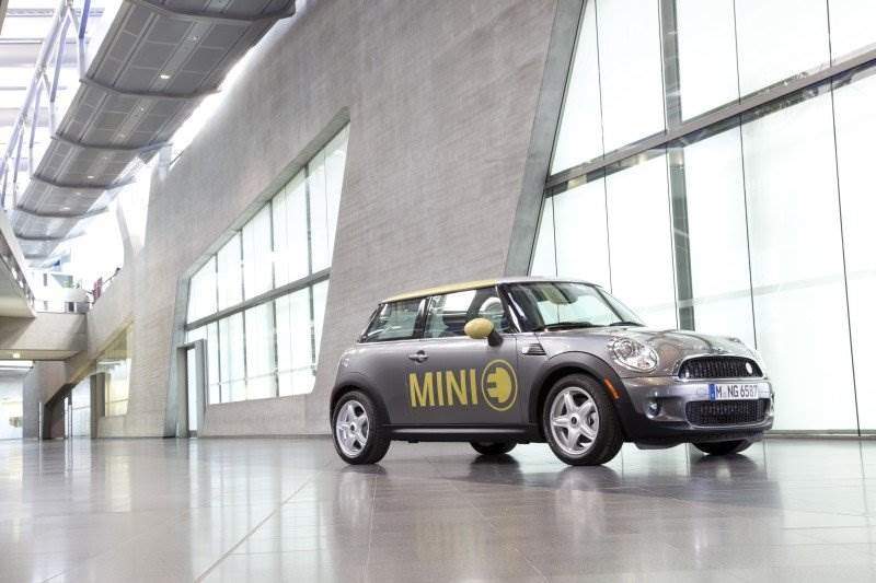 BMW Verkaufszahlen überschreiten die Zahlen verkaufter E-Autos von 2015 bereits…