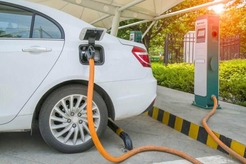 Von 0 auf 80% in 15 Minuten – Volkswagen plant Schnelllade-Projekt für E-Fahrzeuge