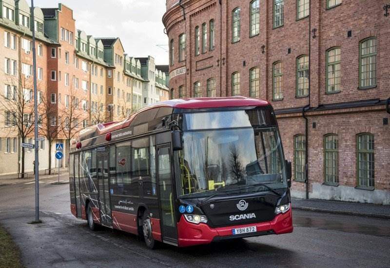 Cover Image for Bombardier PRIMOVE Technologie wird auf der ersten induktiv geladenen Buslinie in Skandinavien in Betrieb genommen