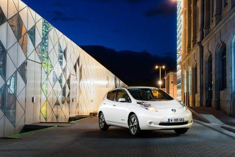 Nissan Leaf führt Norwegens E-Mobilitätsrangliste im März 2017 an