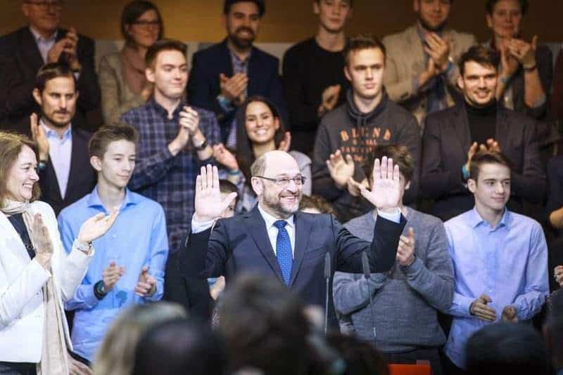 Cover Image for SPD-Kanzlerkandidat Martin Schulz im Interview bei Mobil.org