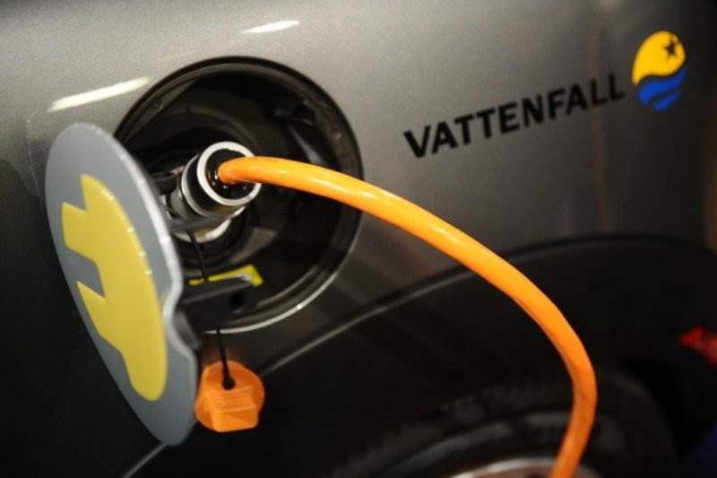 Cover Image for Großkonzerne starten E-Mobility-Bündnis