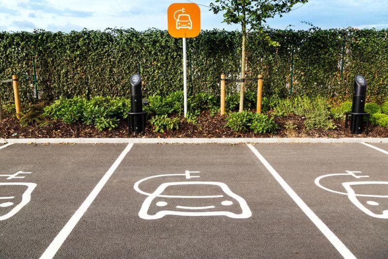 Cover Image for Allego und Fortum Charge & Drive stellen MEGA-E vor: Projekt zum lückenlosen Schnellladen