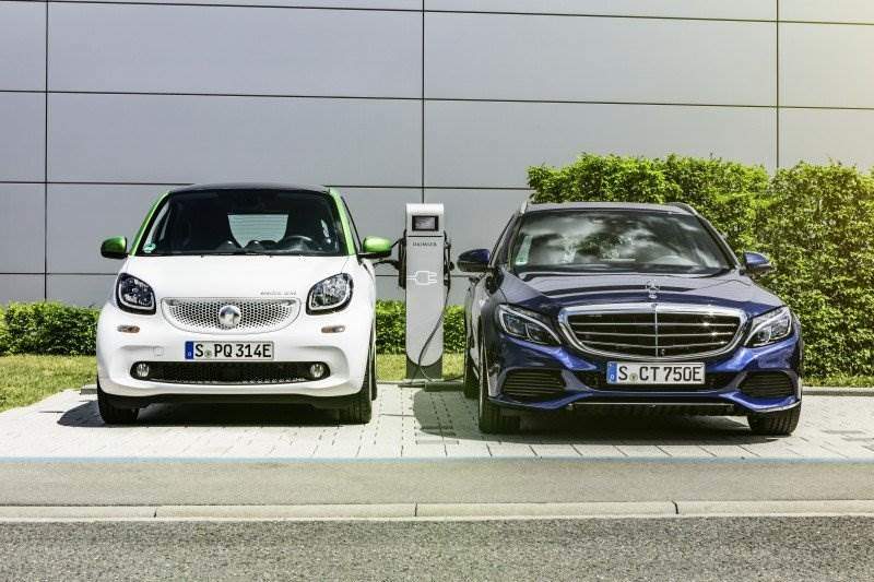 innogy stattet 22 Werksstandorten von Daimler mit 1.500 Ladepunkte aus