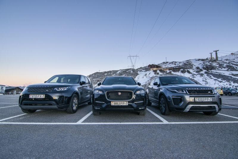 Cover Image for Jaguar Land Rover wird Produktion von E-Batterien in die eigene Hand nehmen